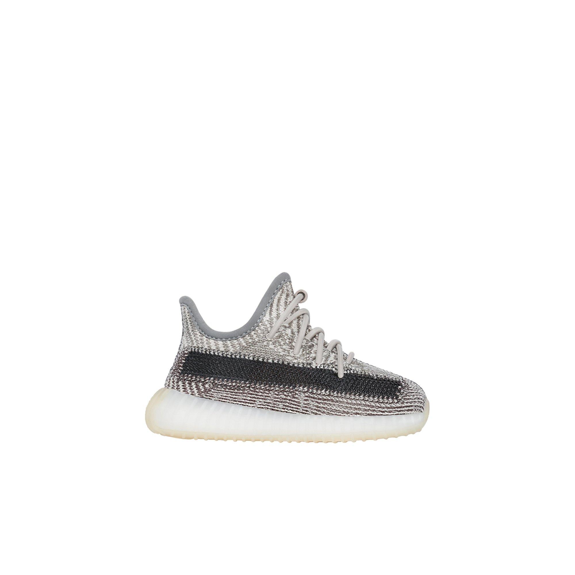 yeezy soccer boots