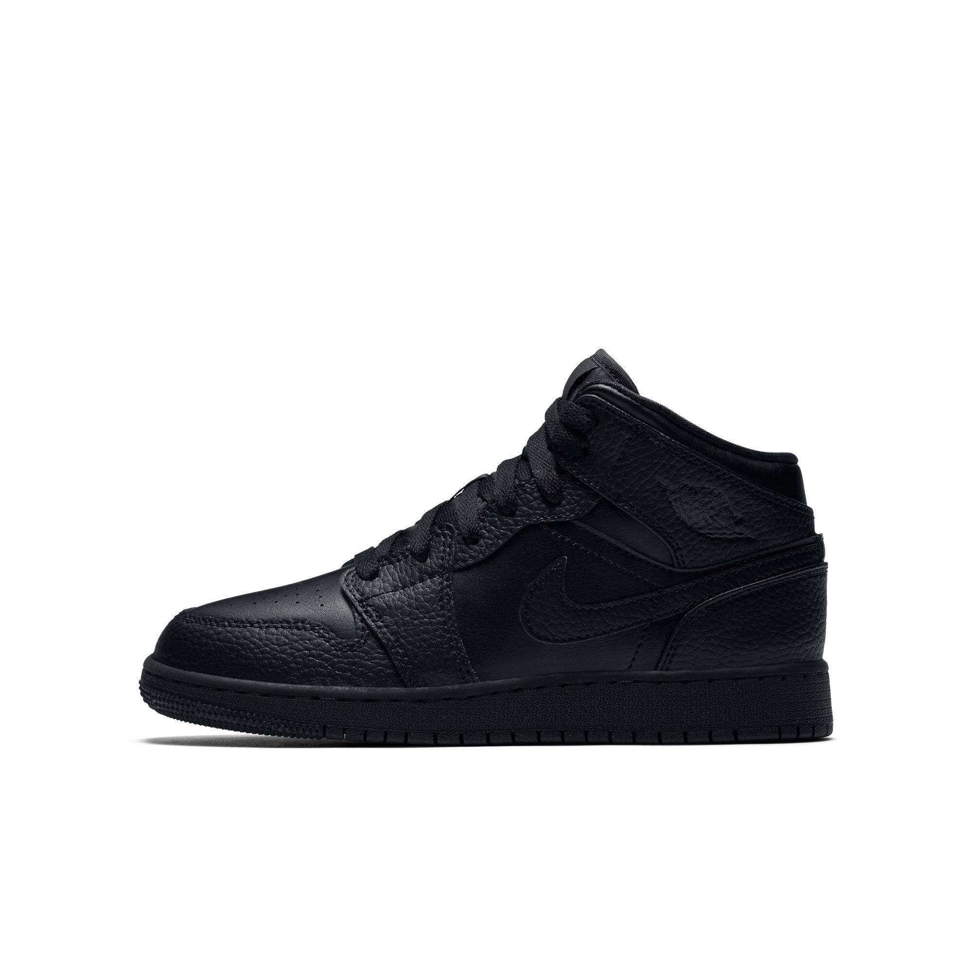 high top jordans black