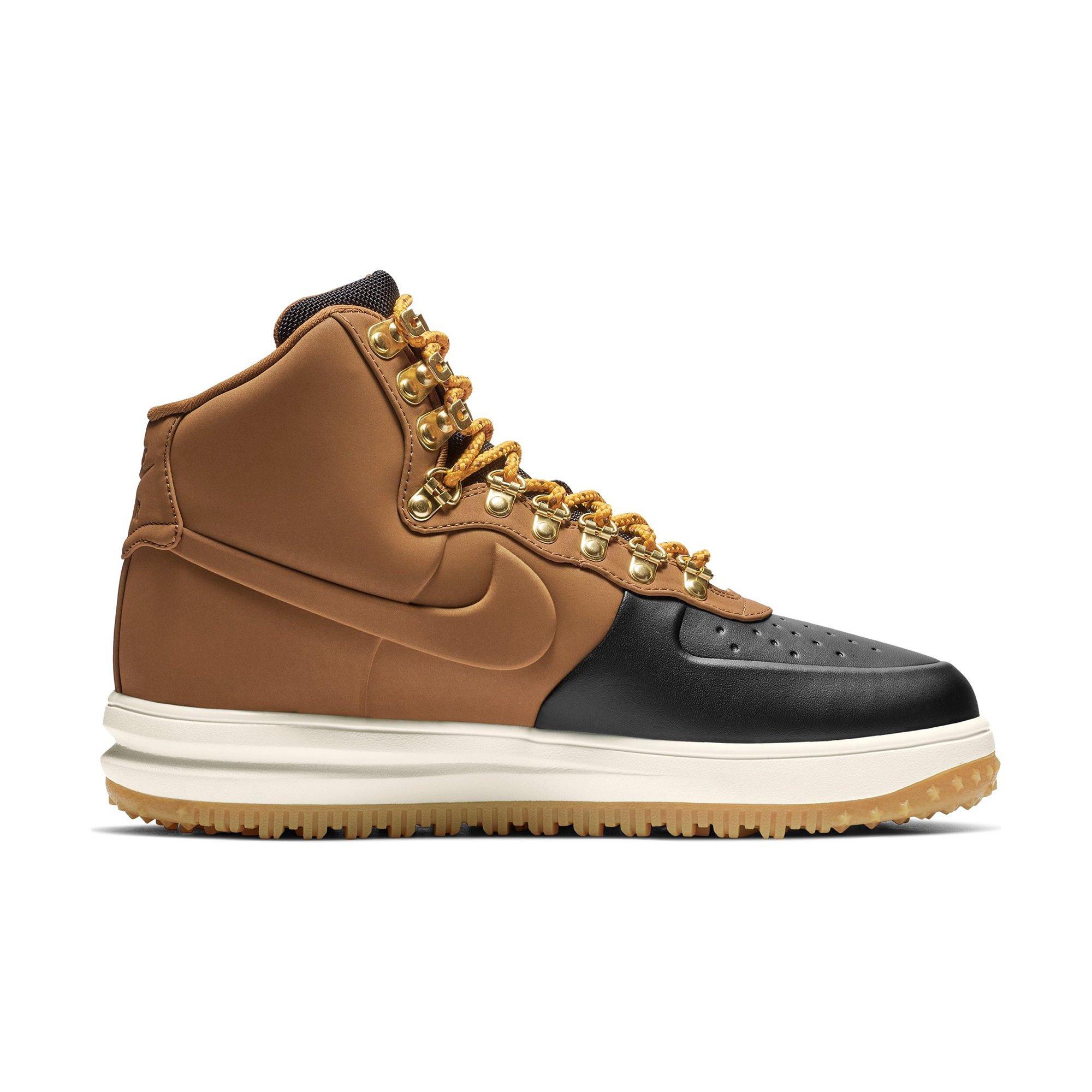 lunar duckboot 18