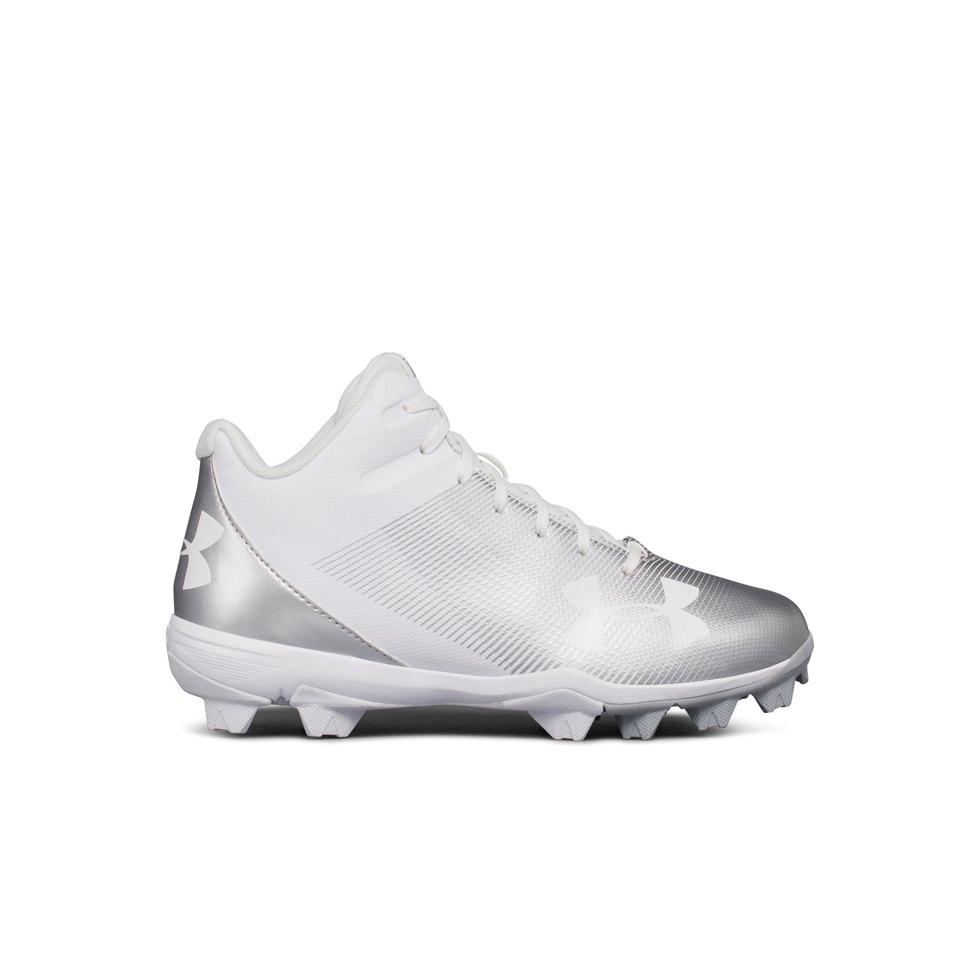 youth mid baseball cleats