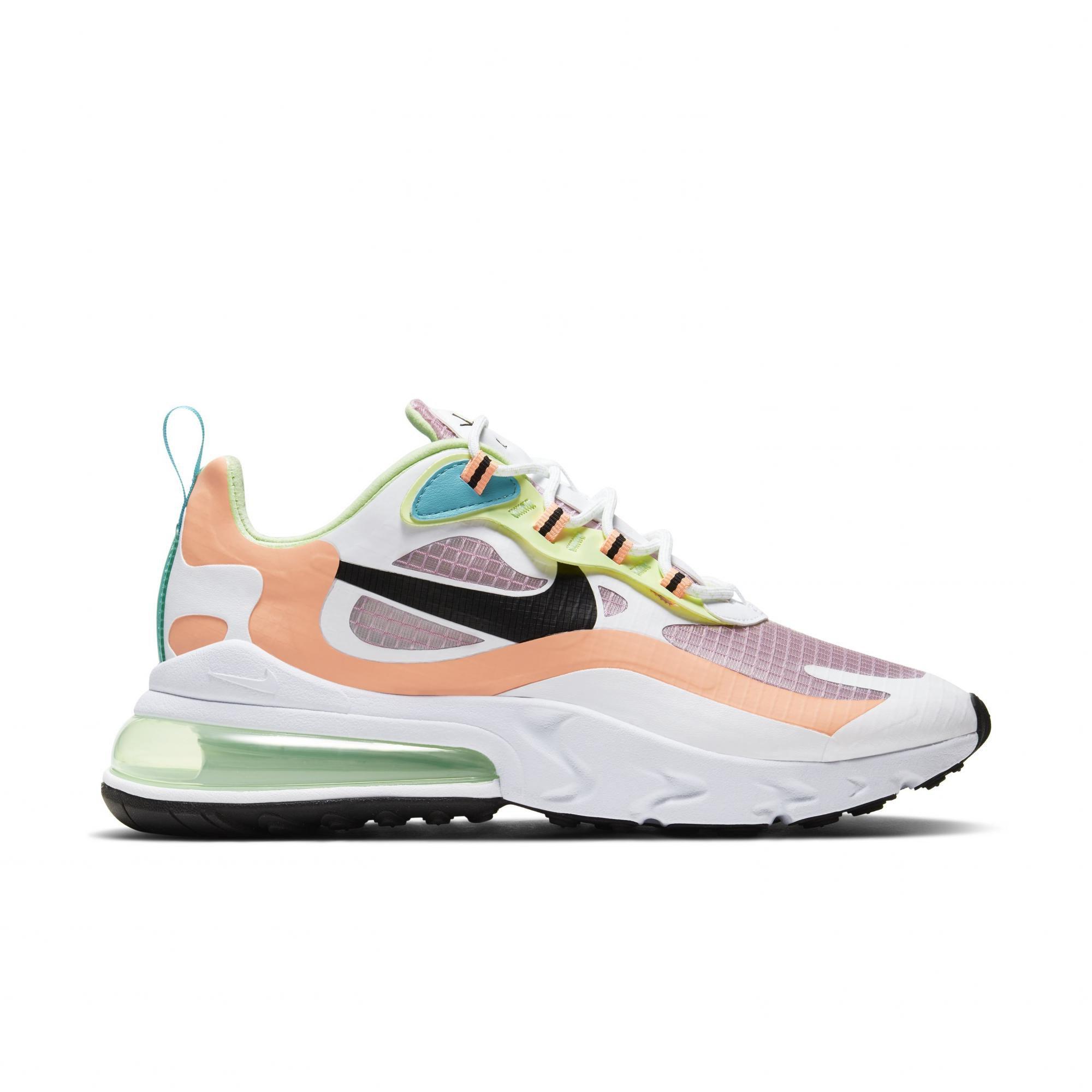 nike react baby pink