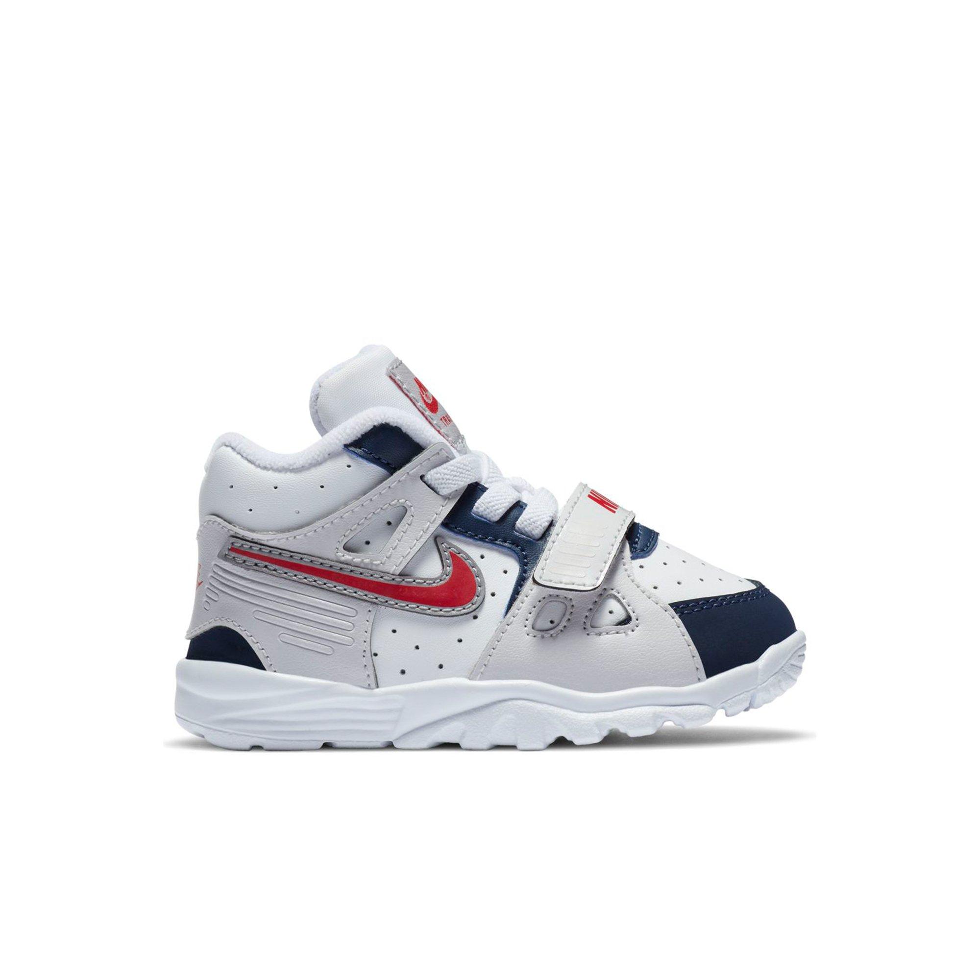 navy nike trainers kids