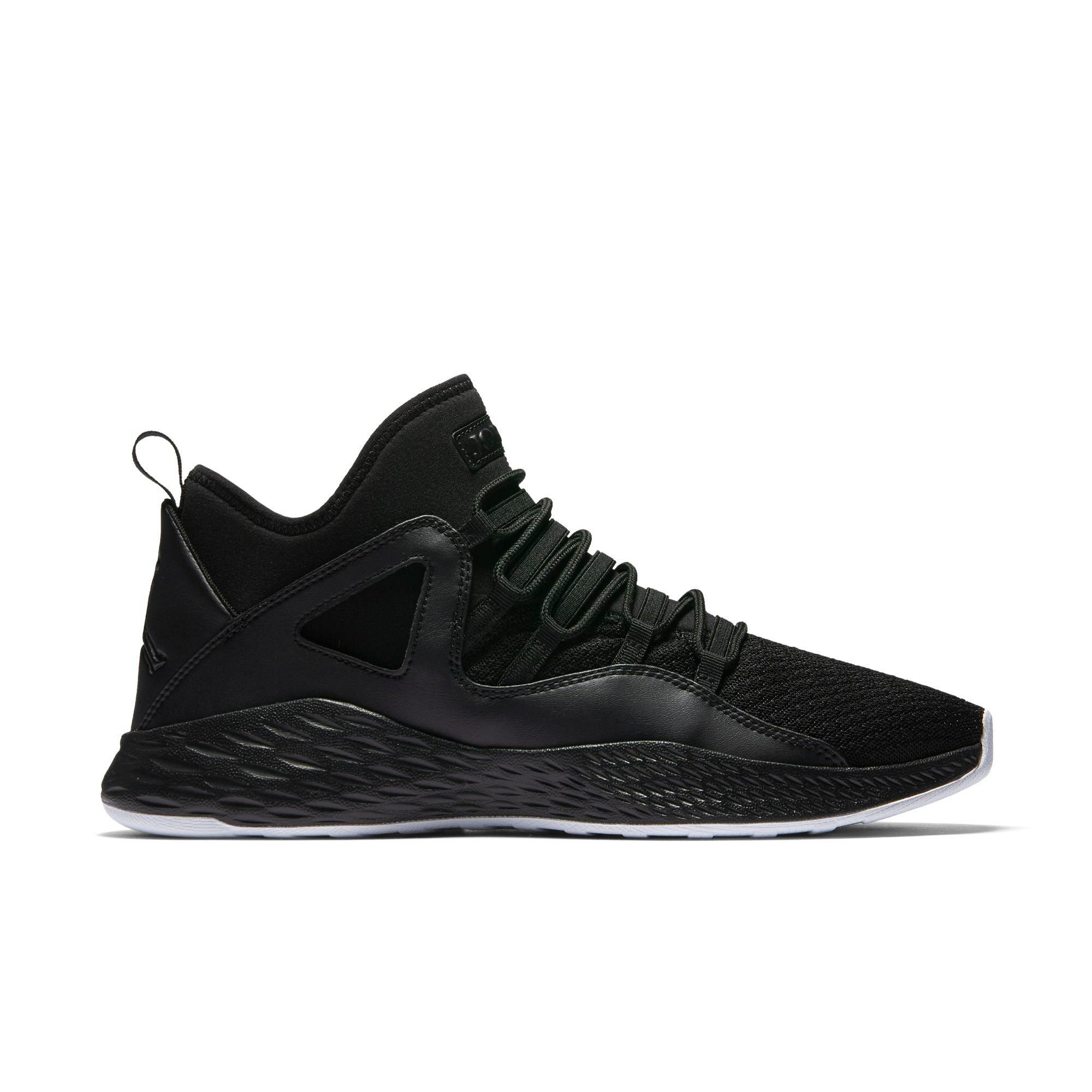 hibbett sports basketball shoes