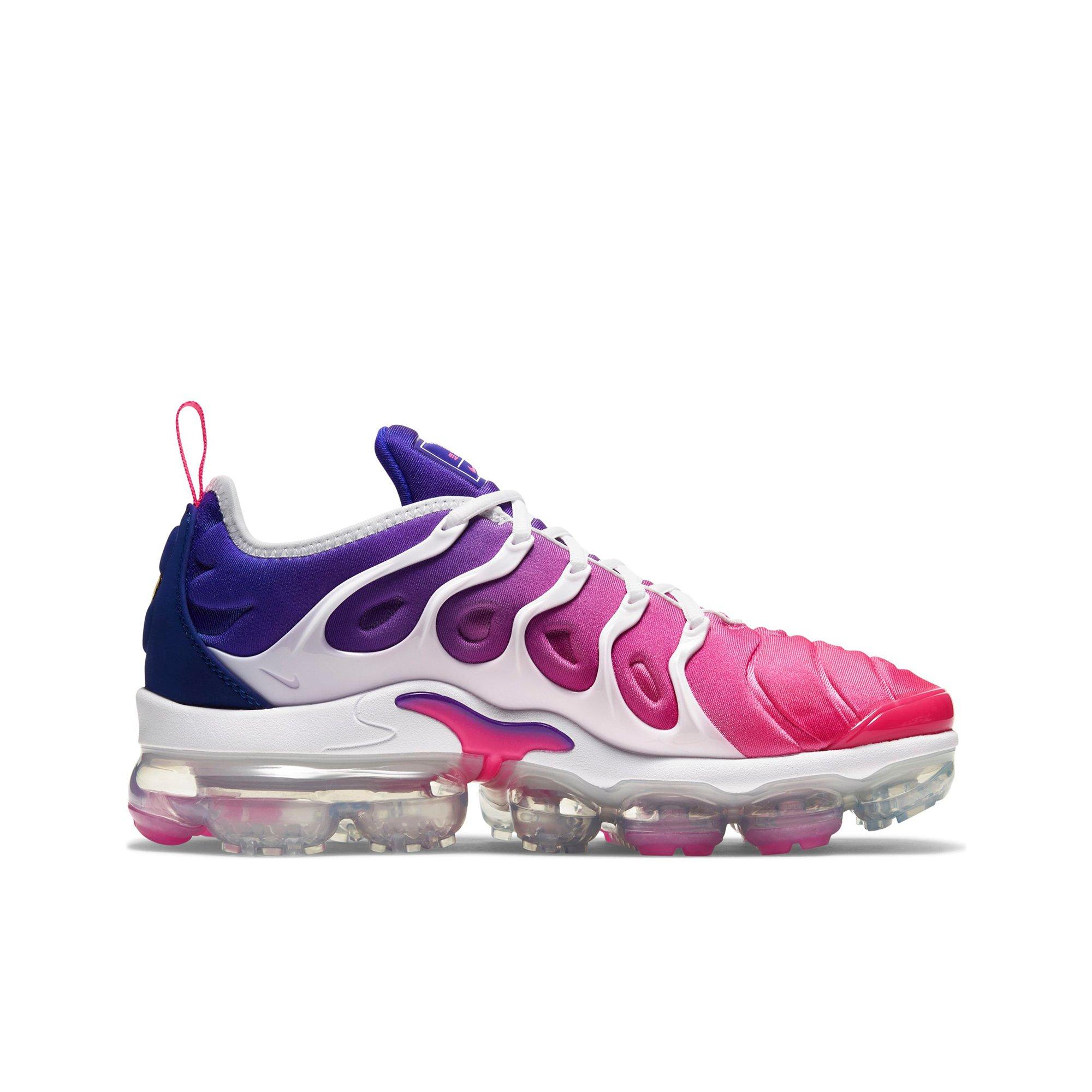 vapormax plus pink and purple