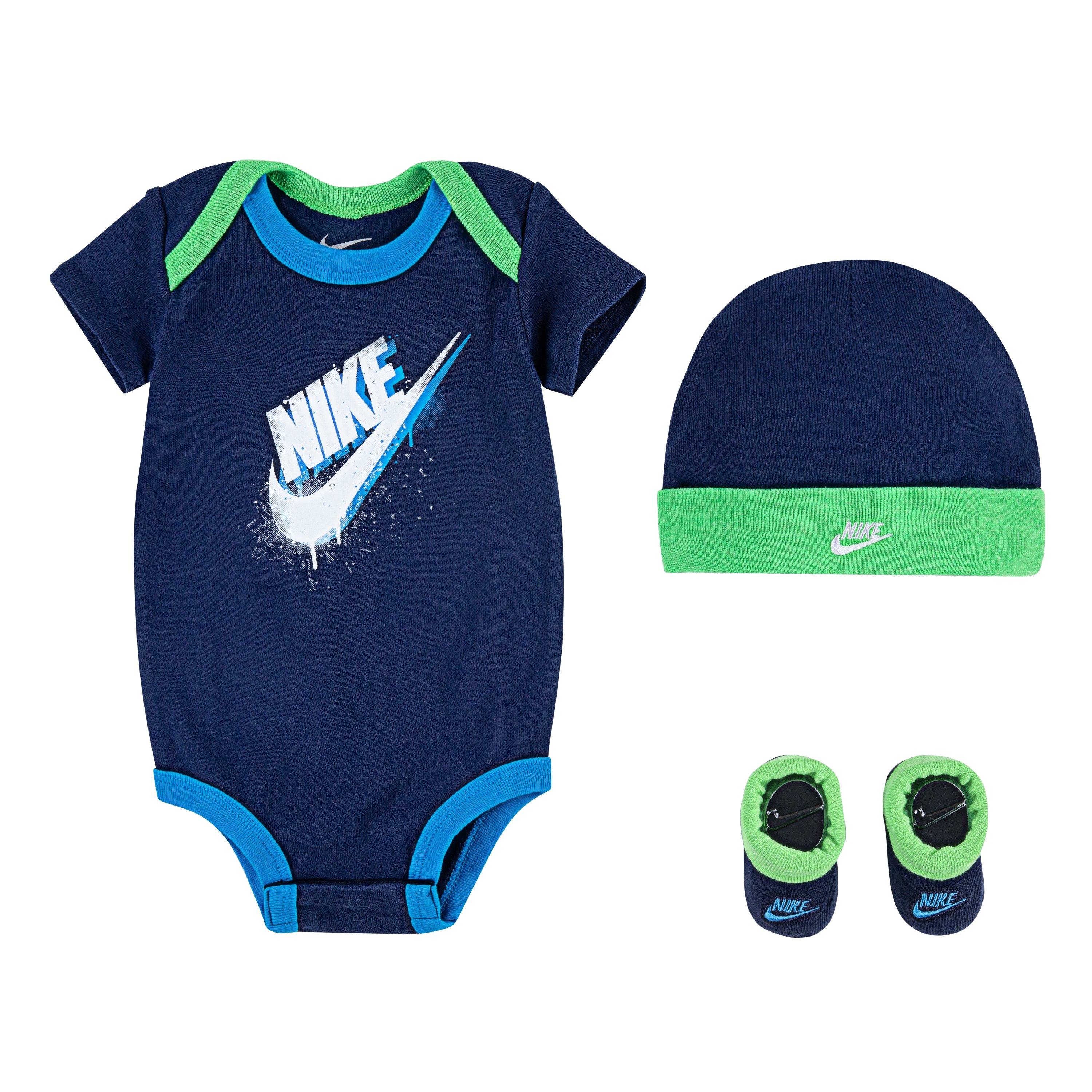 nike 3 piece infant set