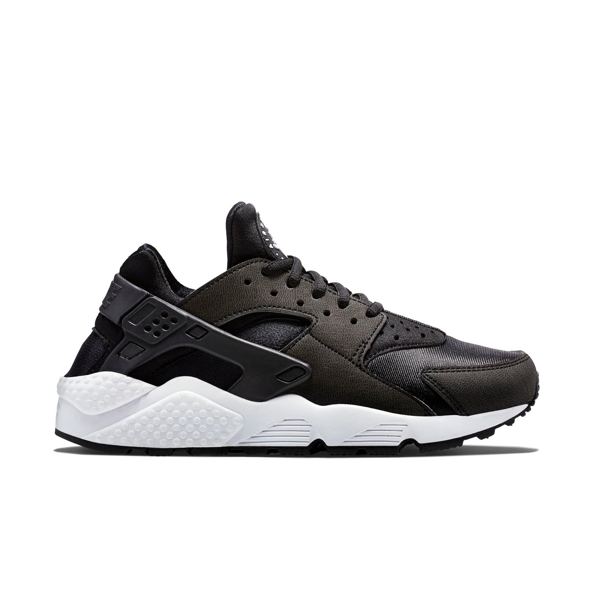 nike huarache womens black and white