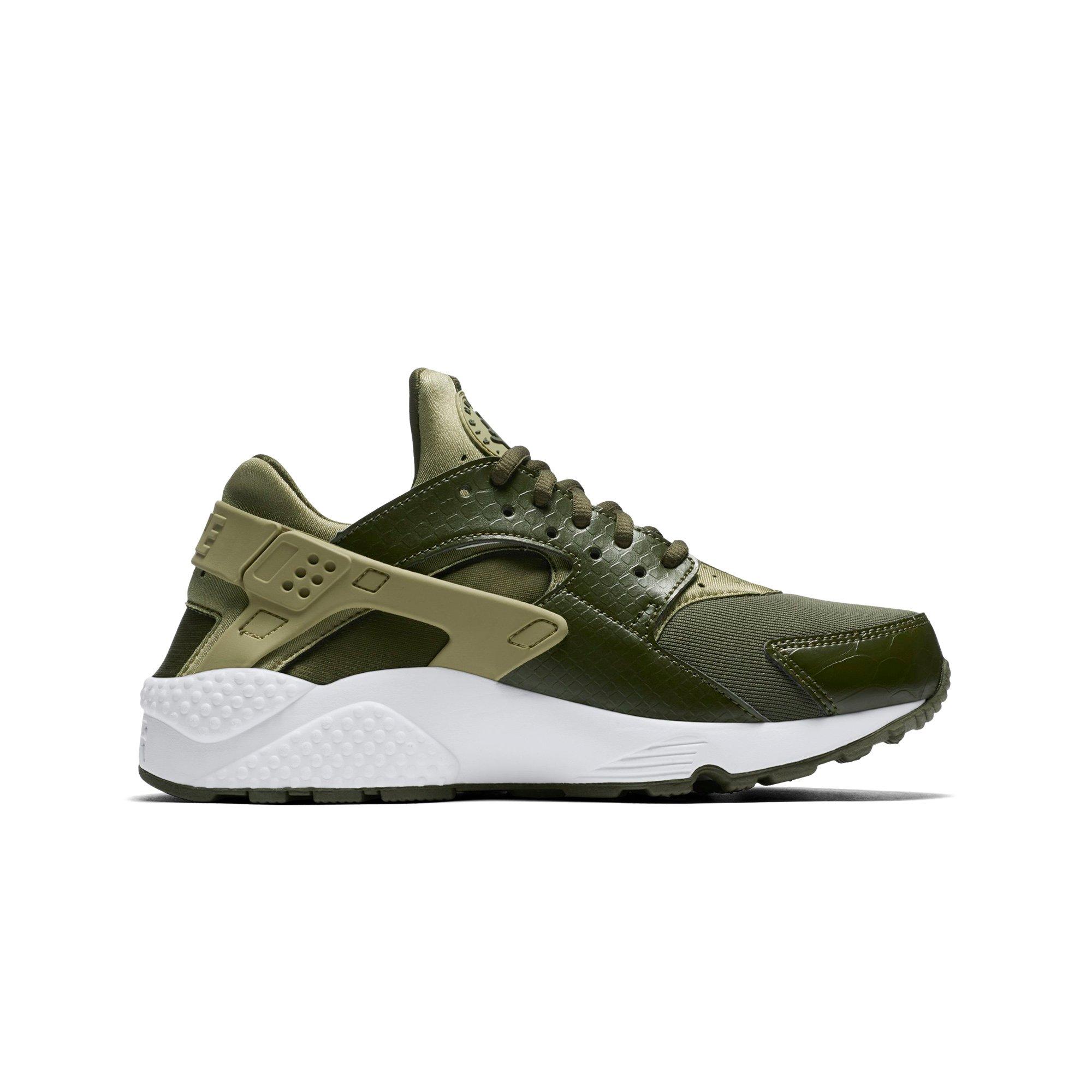 huaraches hibbett sports