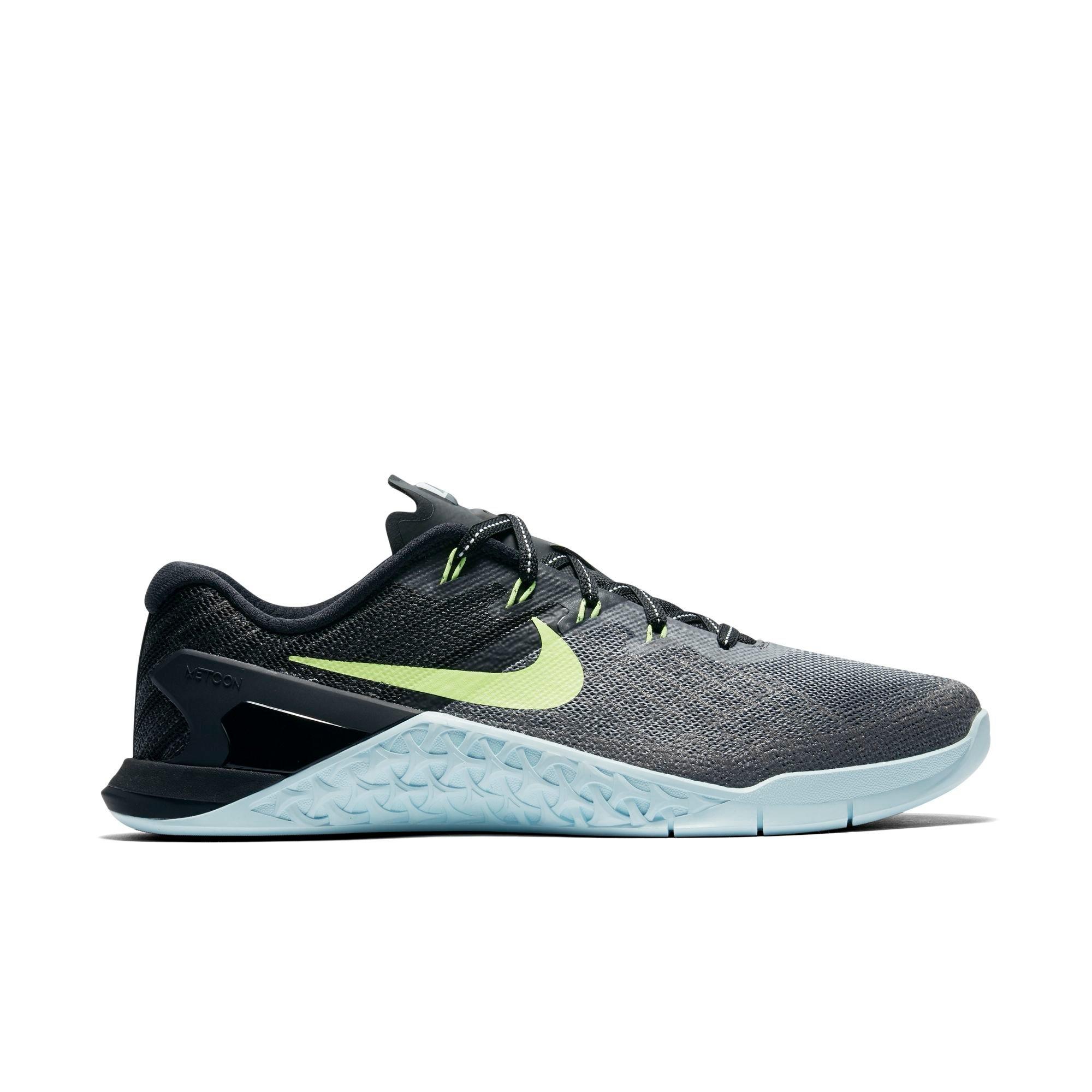 nike womens metcon 3