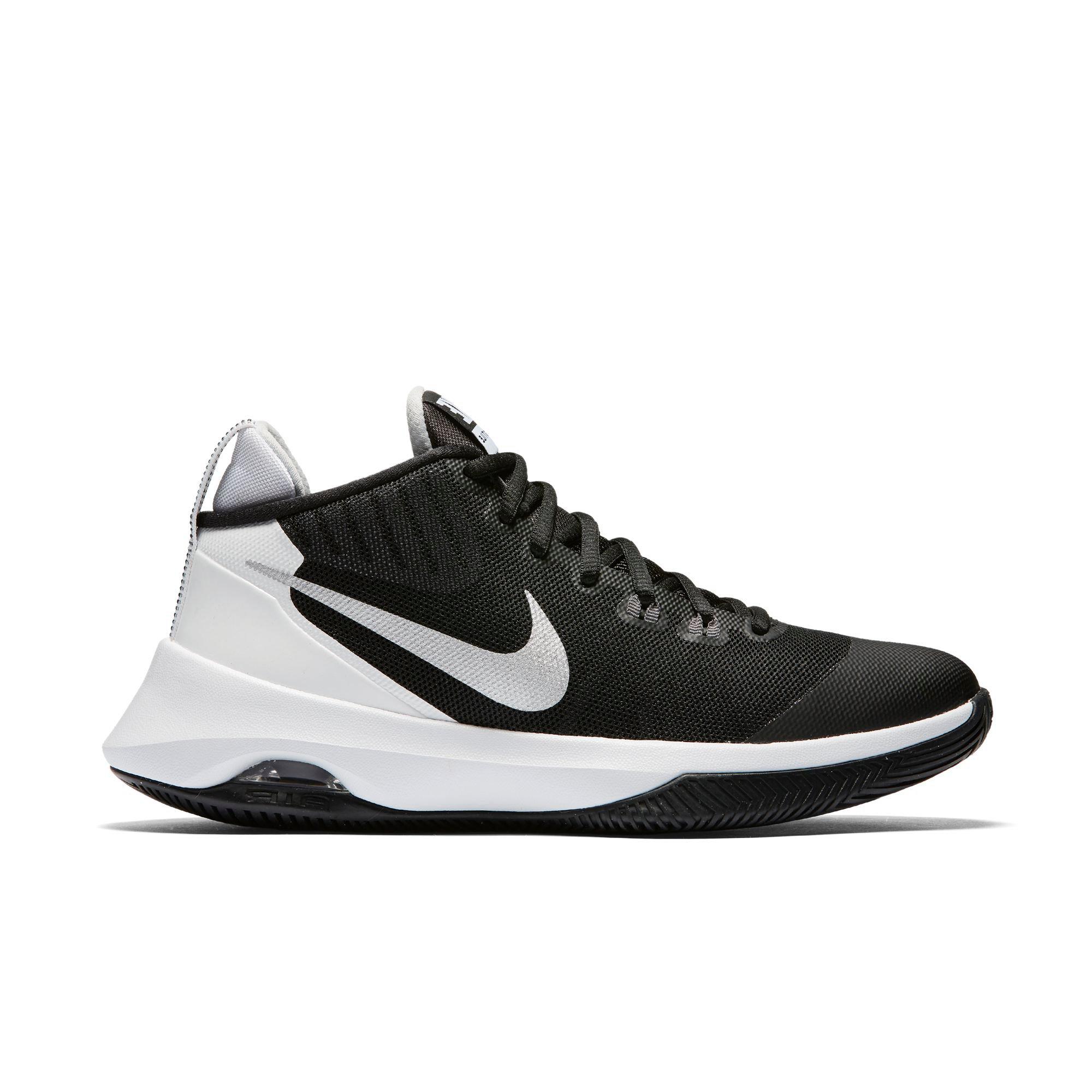 nike women's air versitile ii basketball shoes