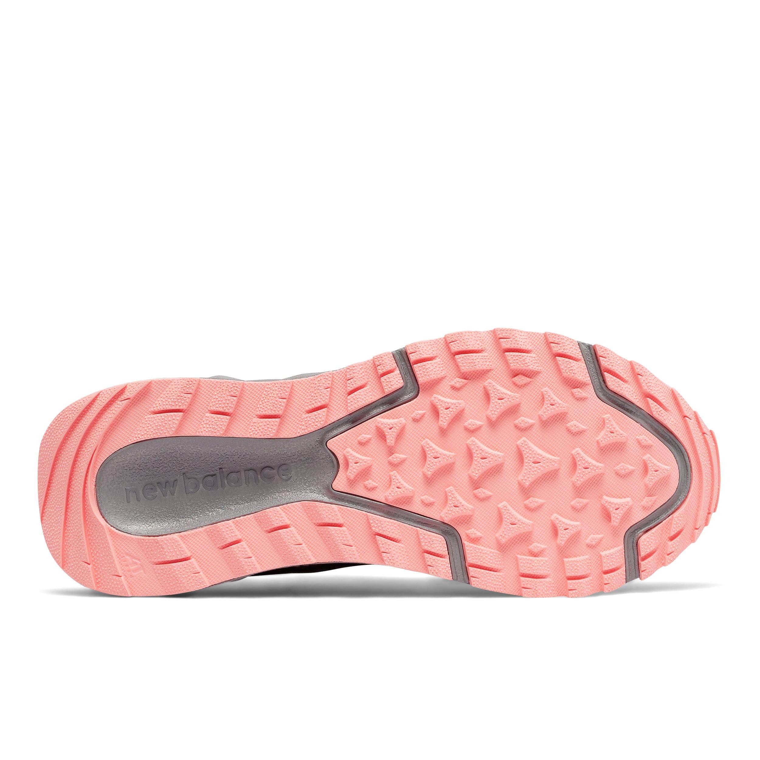 new balance women's 590 v2 all terrain running shoes