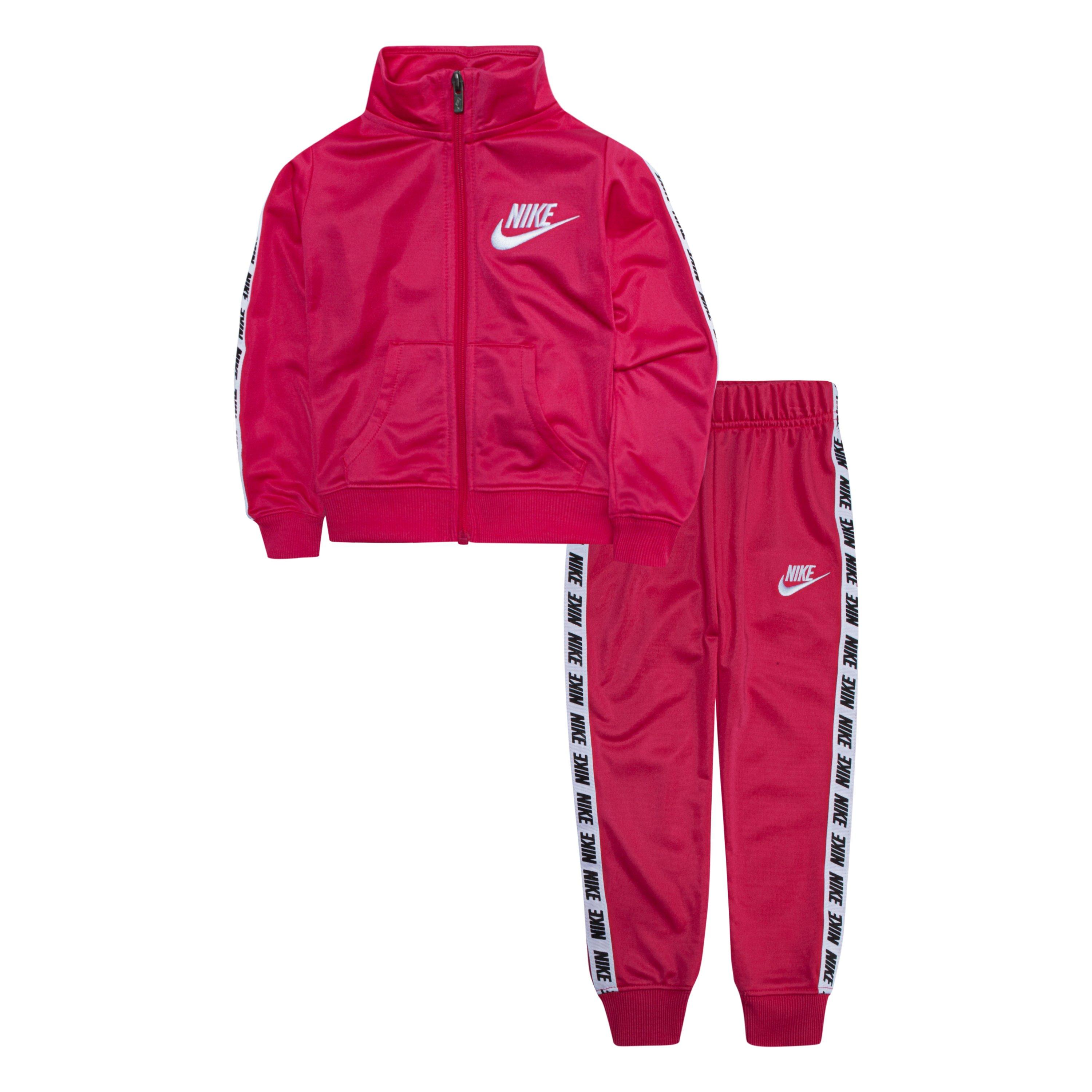 nike jogging suit girls