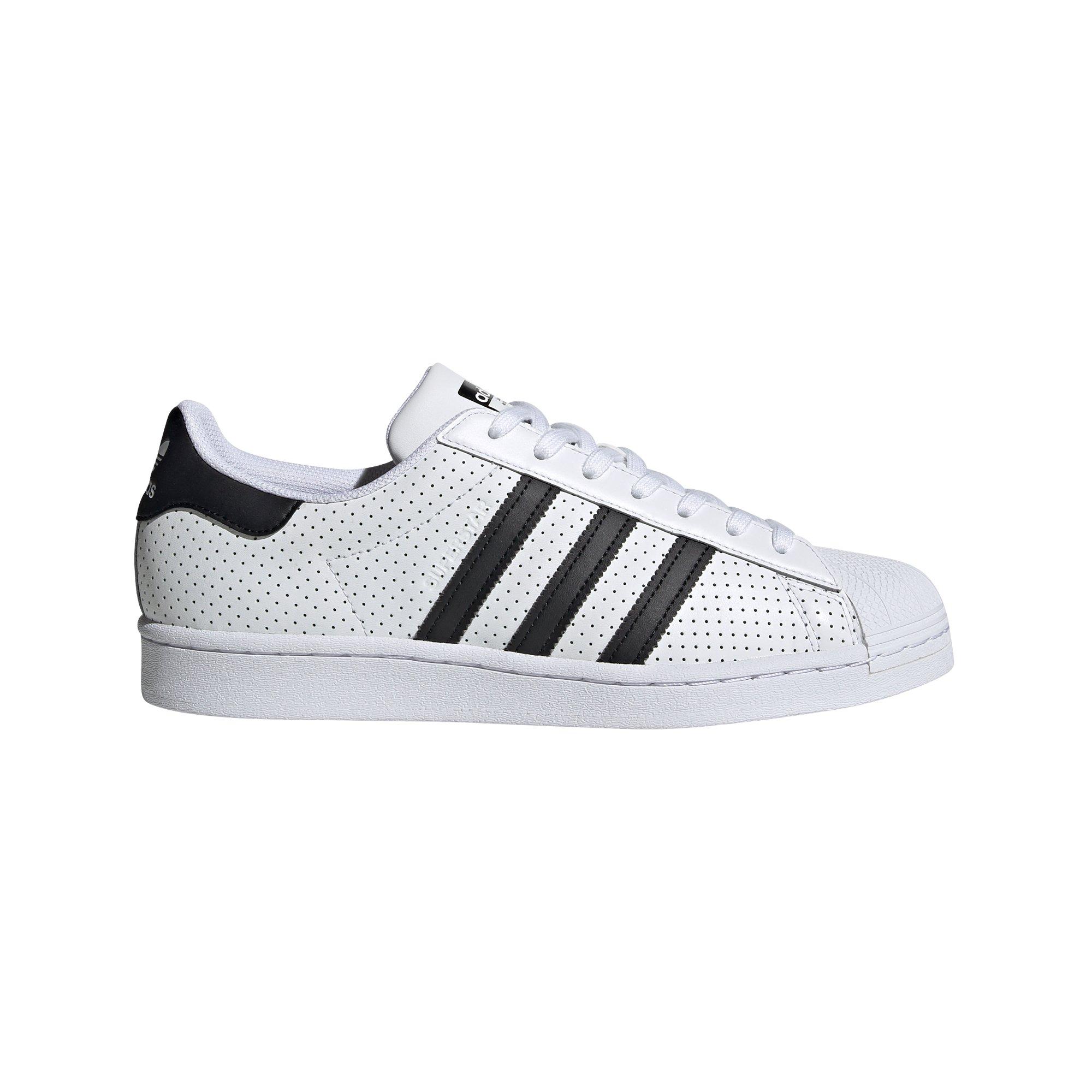 how to whiten adidas superstar shoes