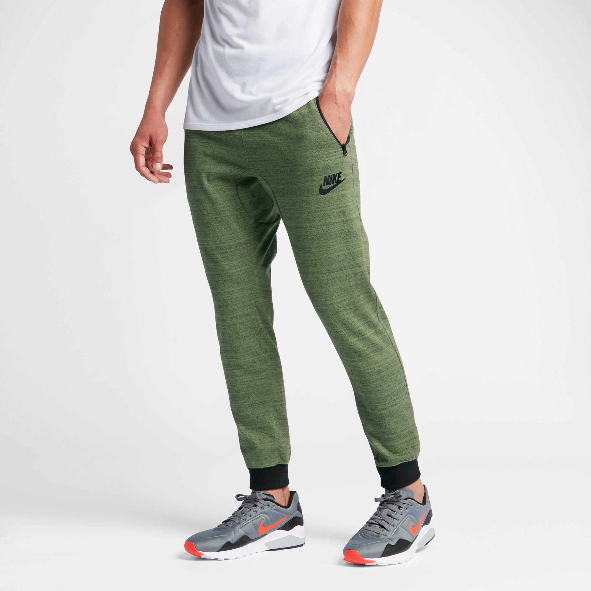 nike advance joggers