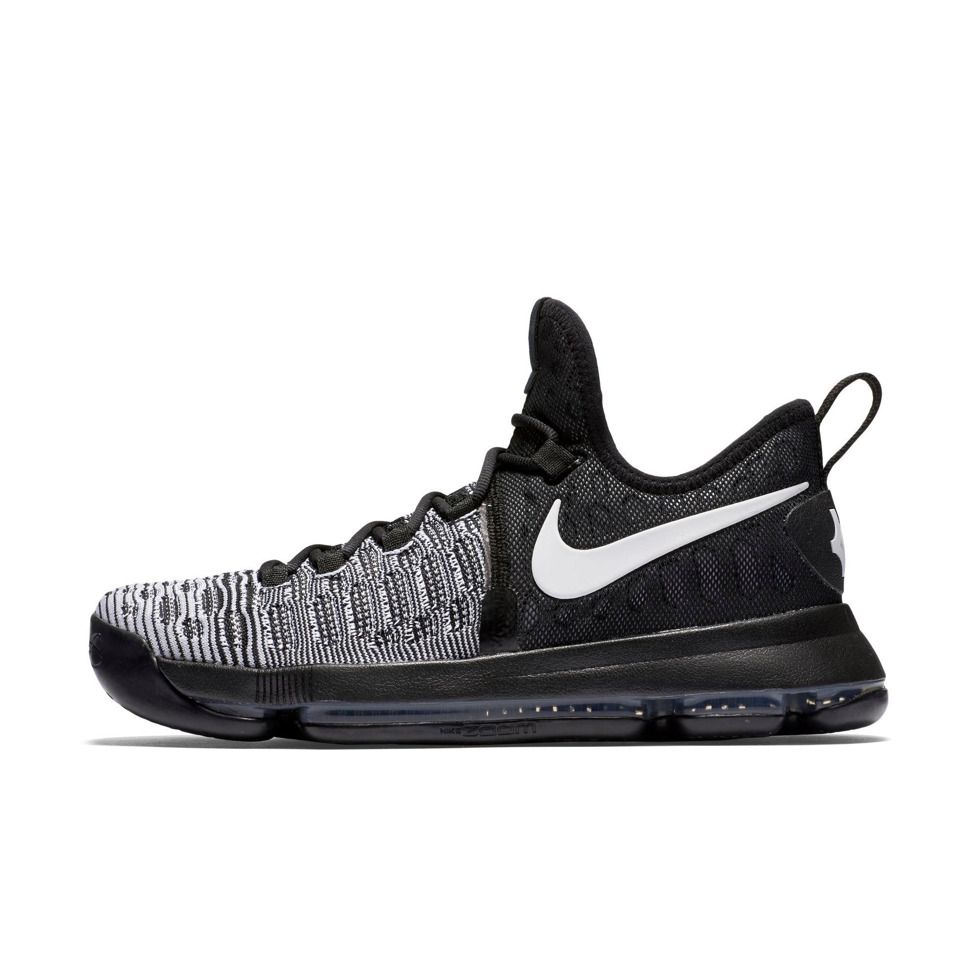 kd black basketball shoes