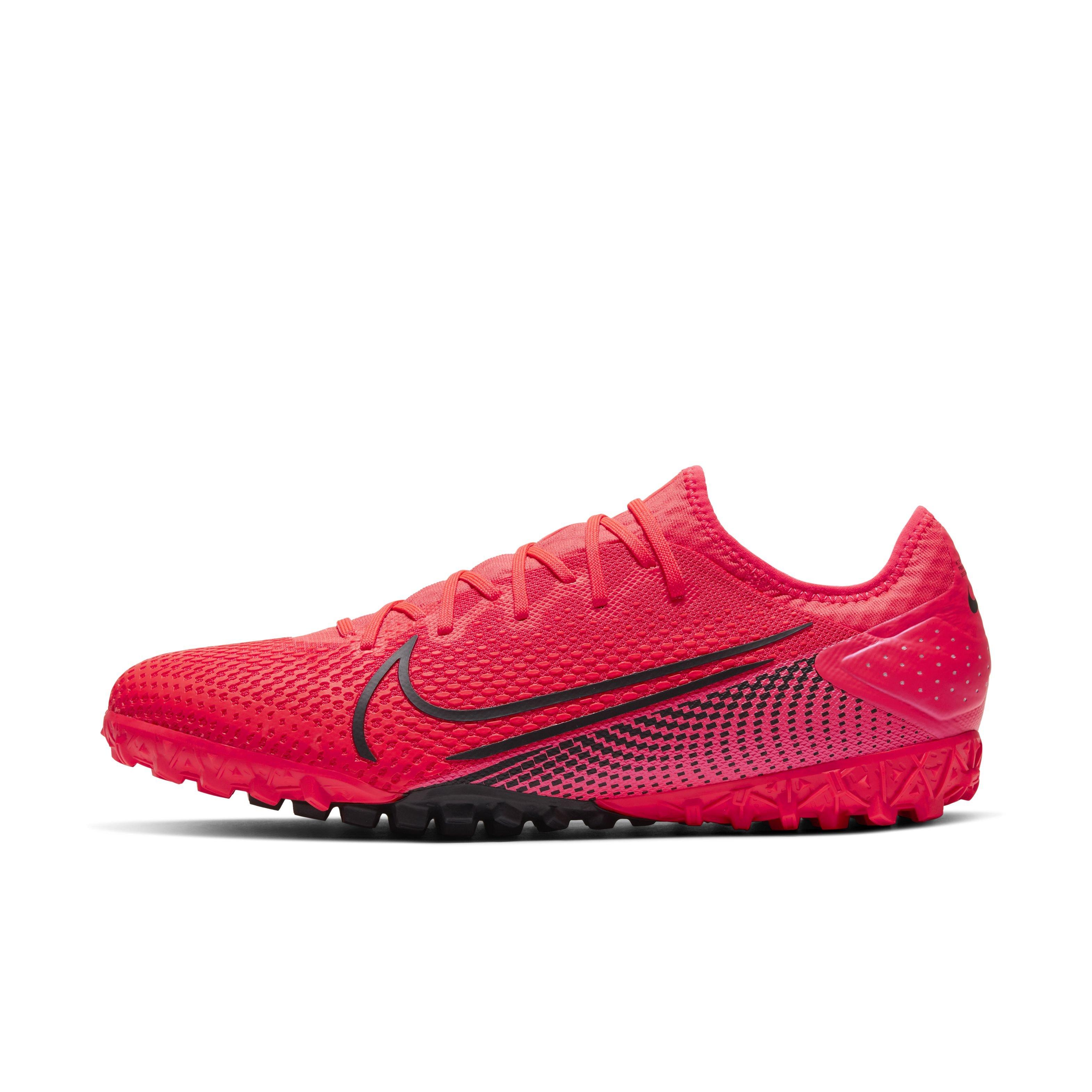 pink nike indoor soccer shoes