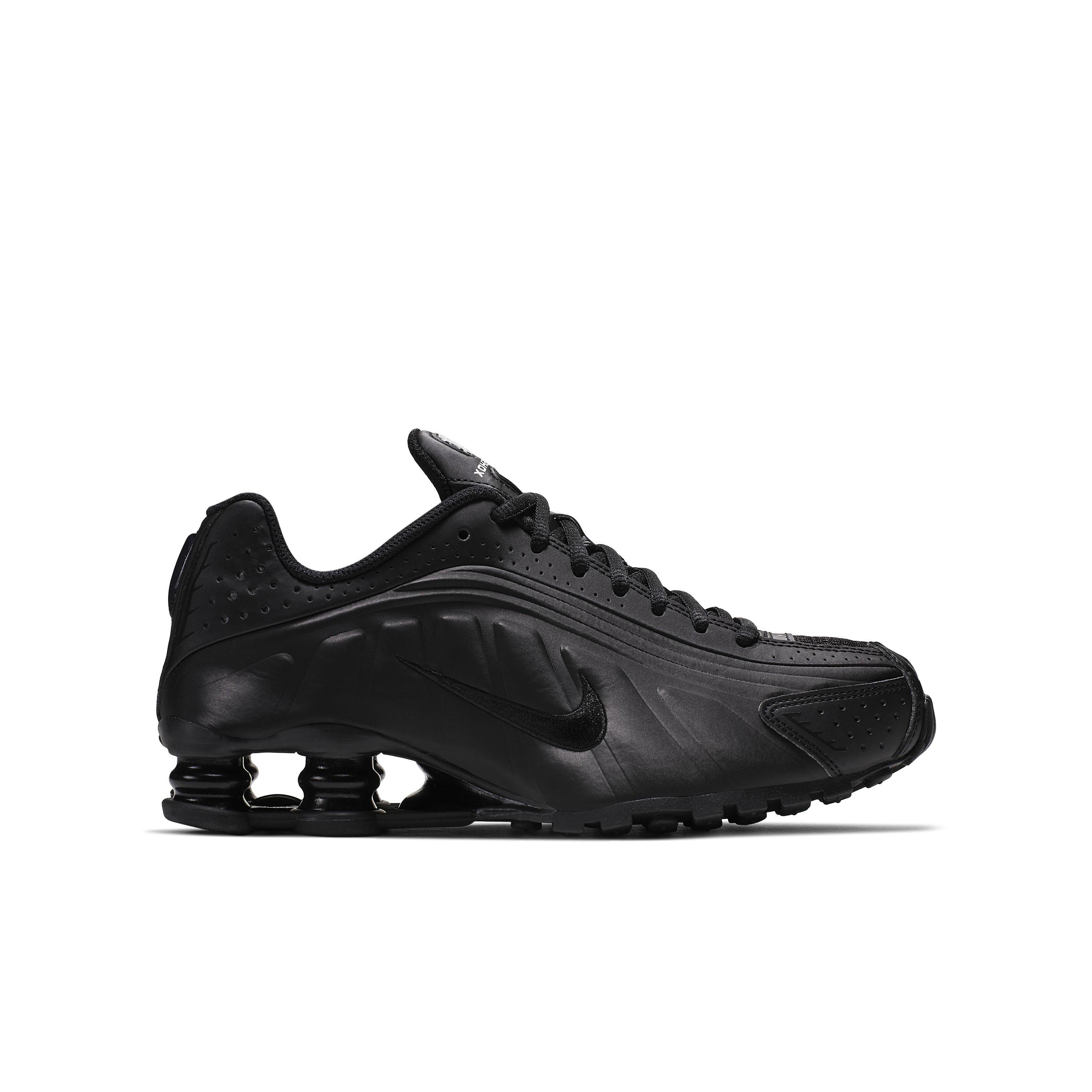 nike shox r4 black