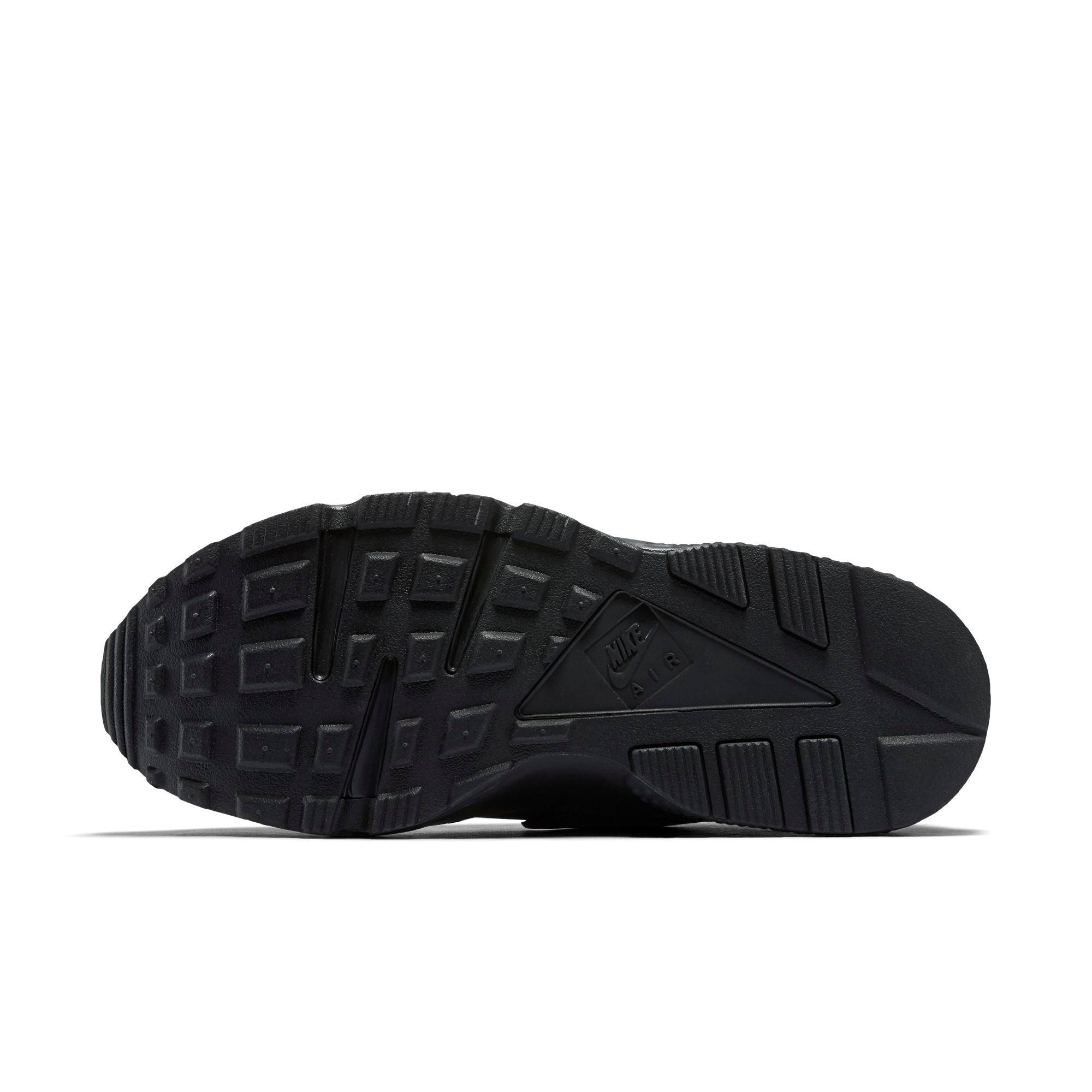 black huaraches hibbett sports