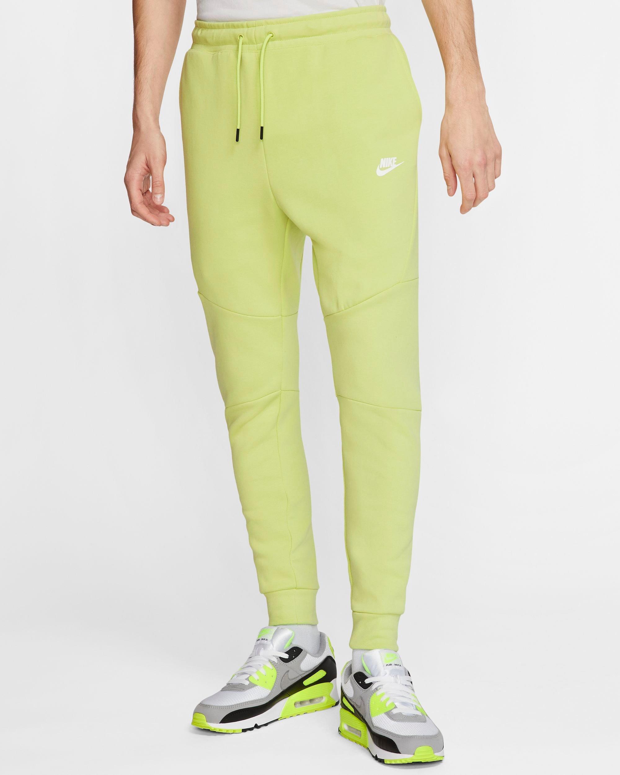 nike tech fleece jogger review