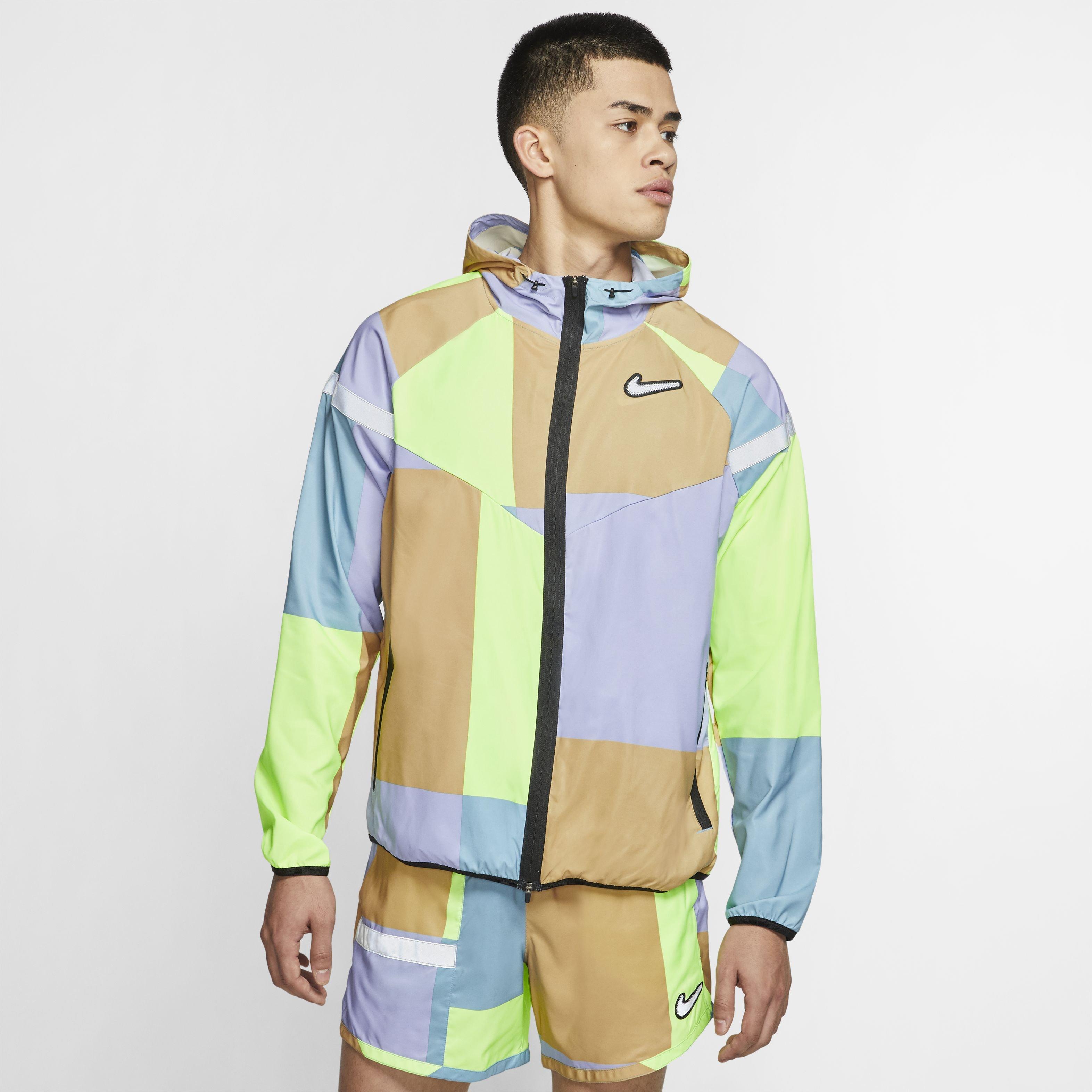 nike windrunner wild run men's running jacket