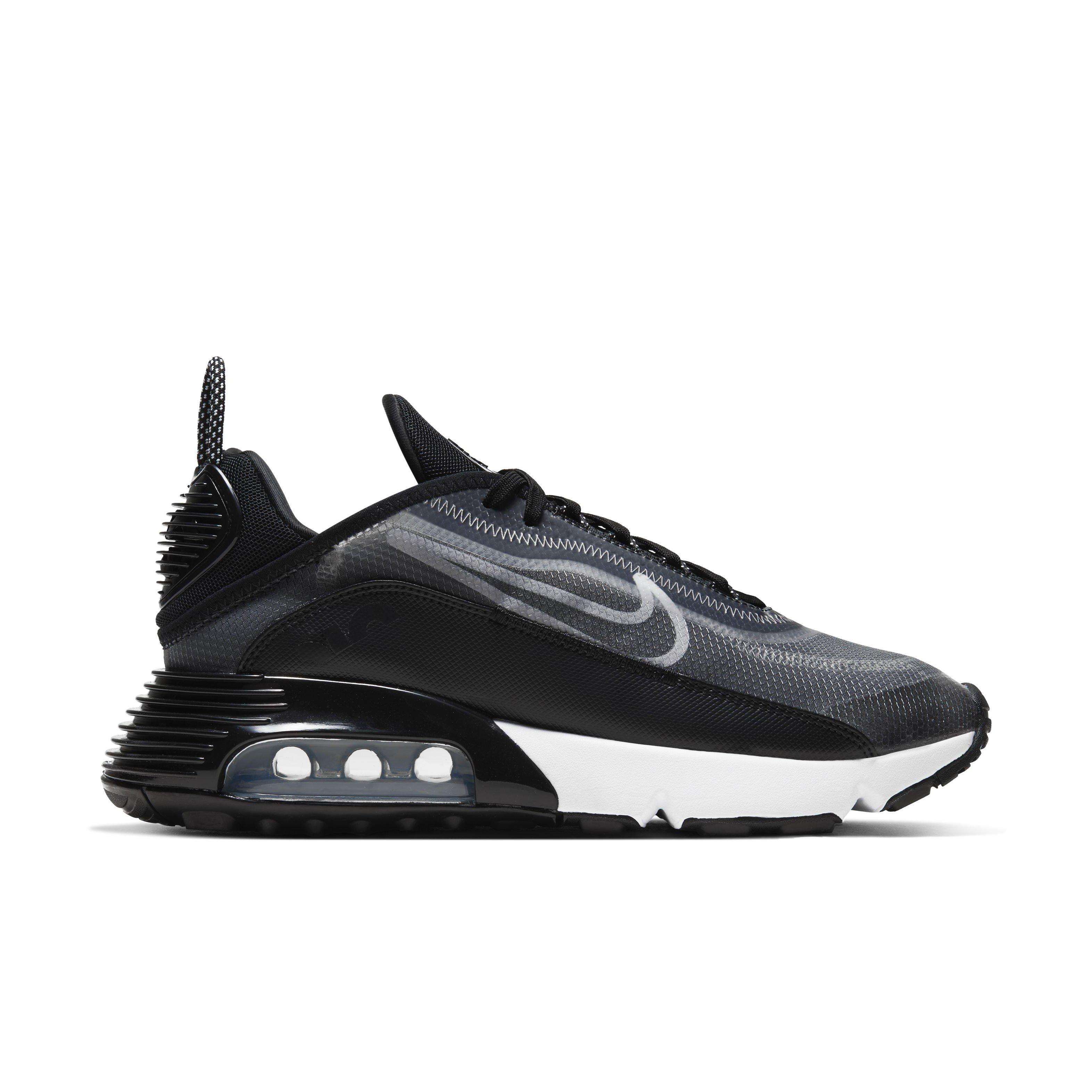 do air max 2090 run small