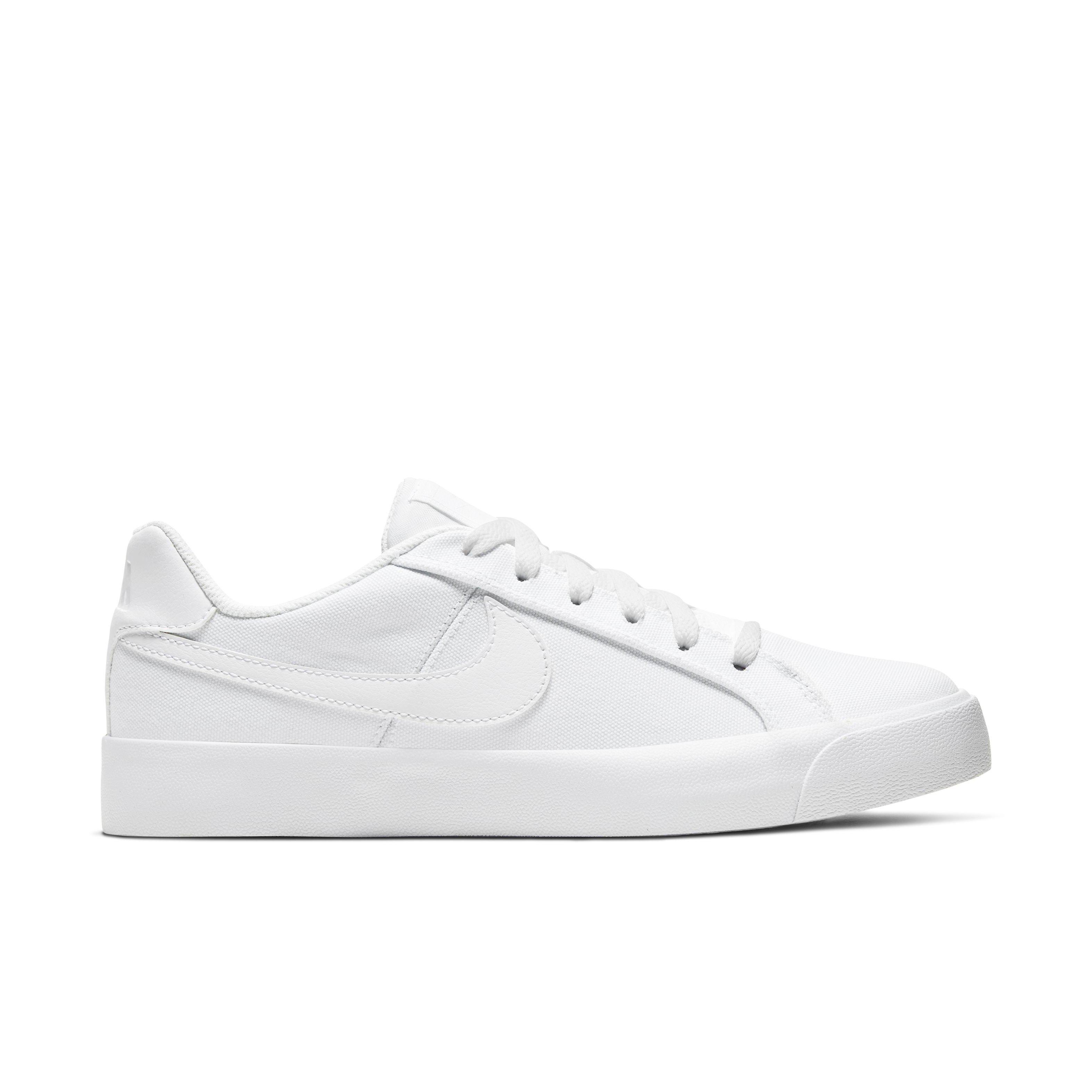 white nike court shoes