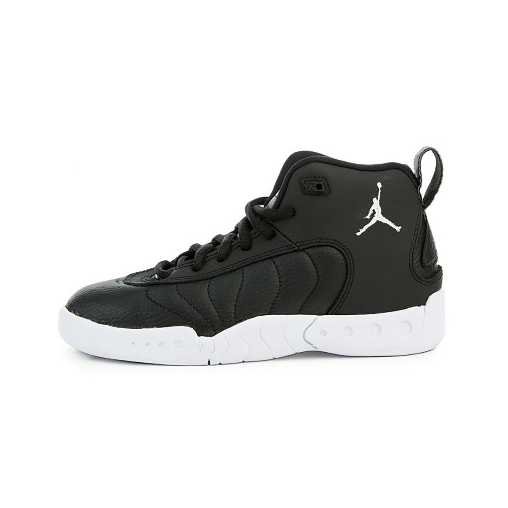 black and white jordan jumpman pro