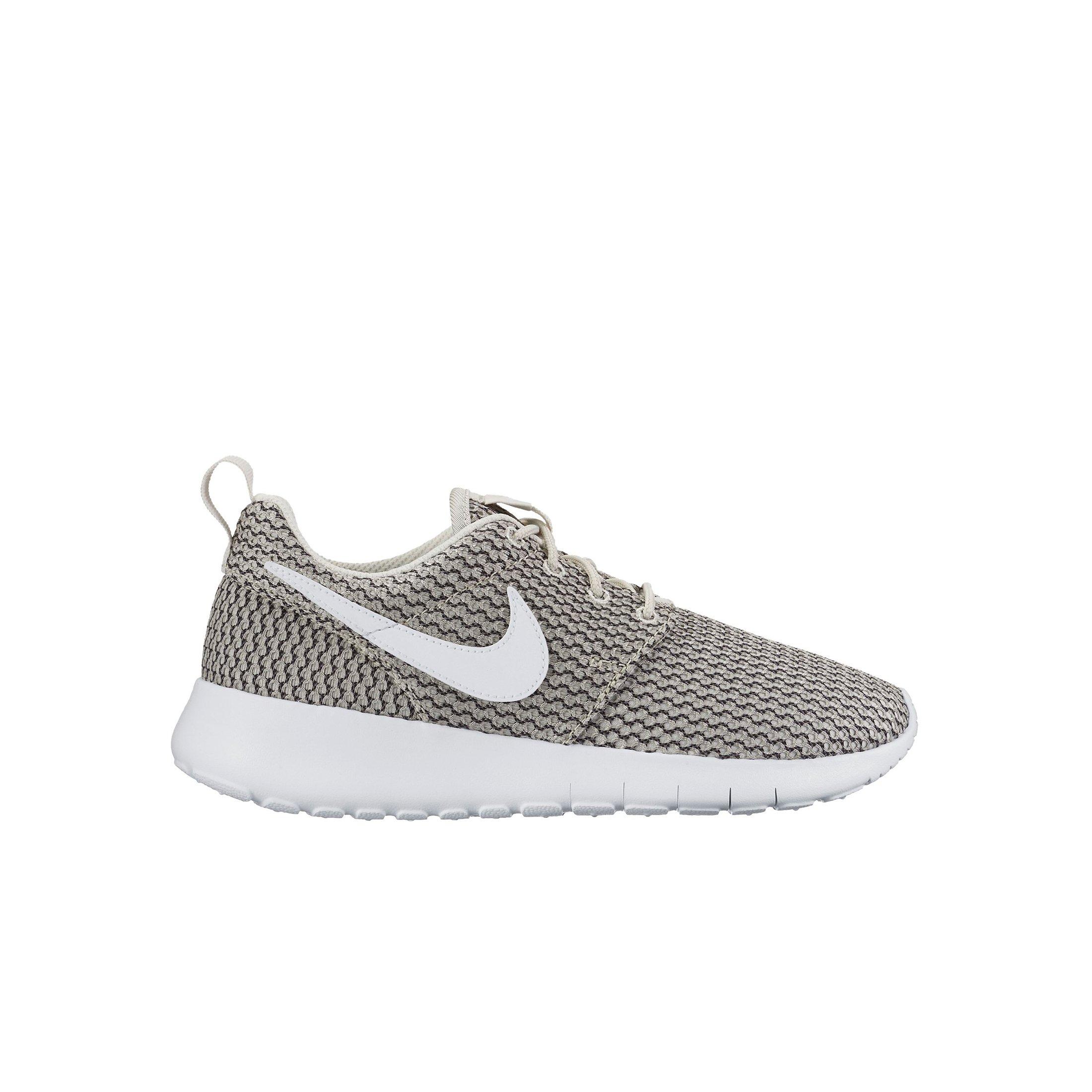 white roshes kids