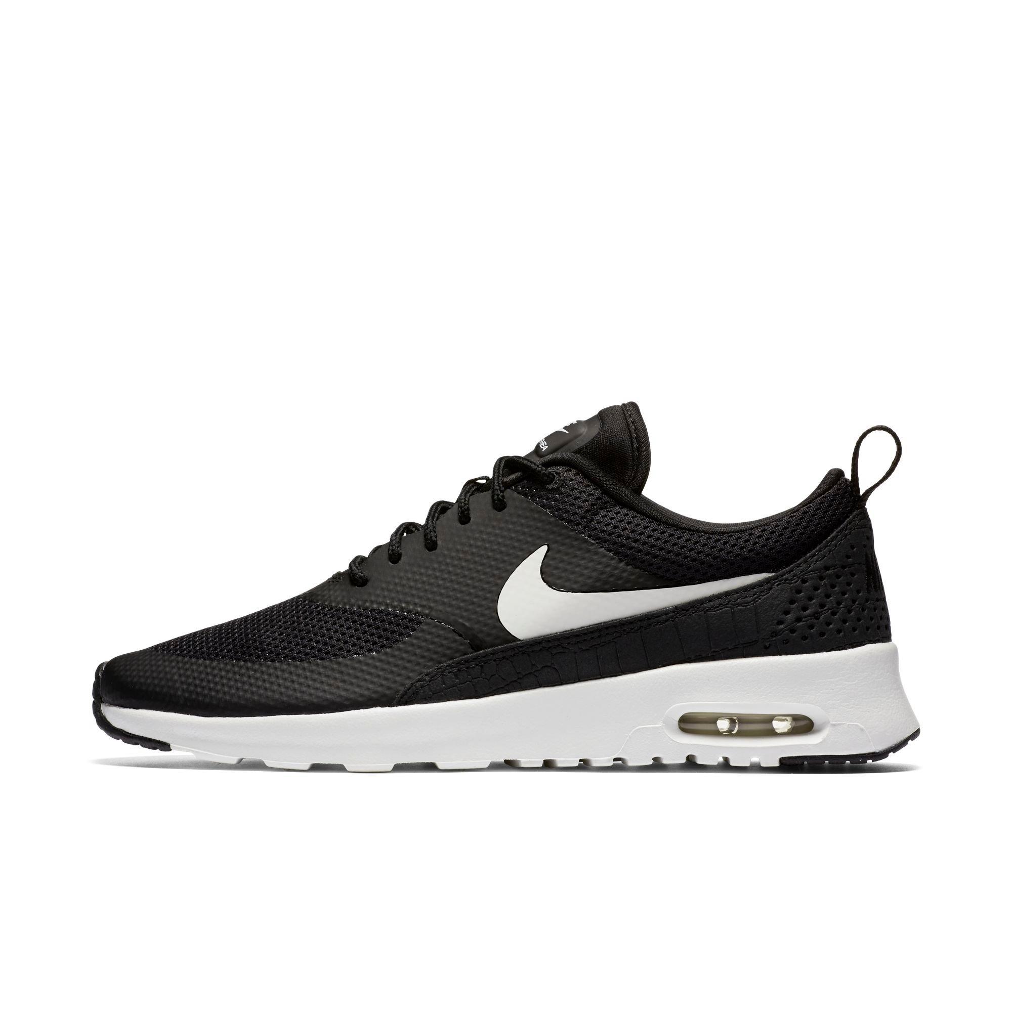 nike air max thea vs roshe run