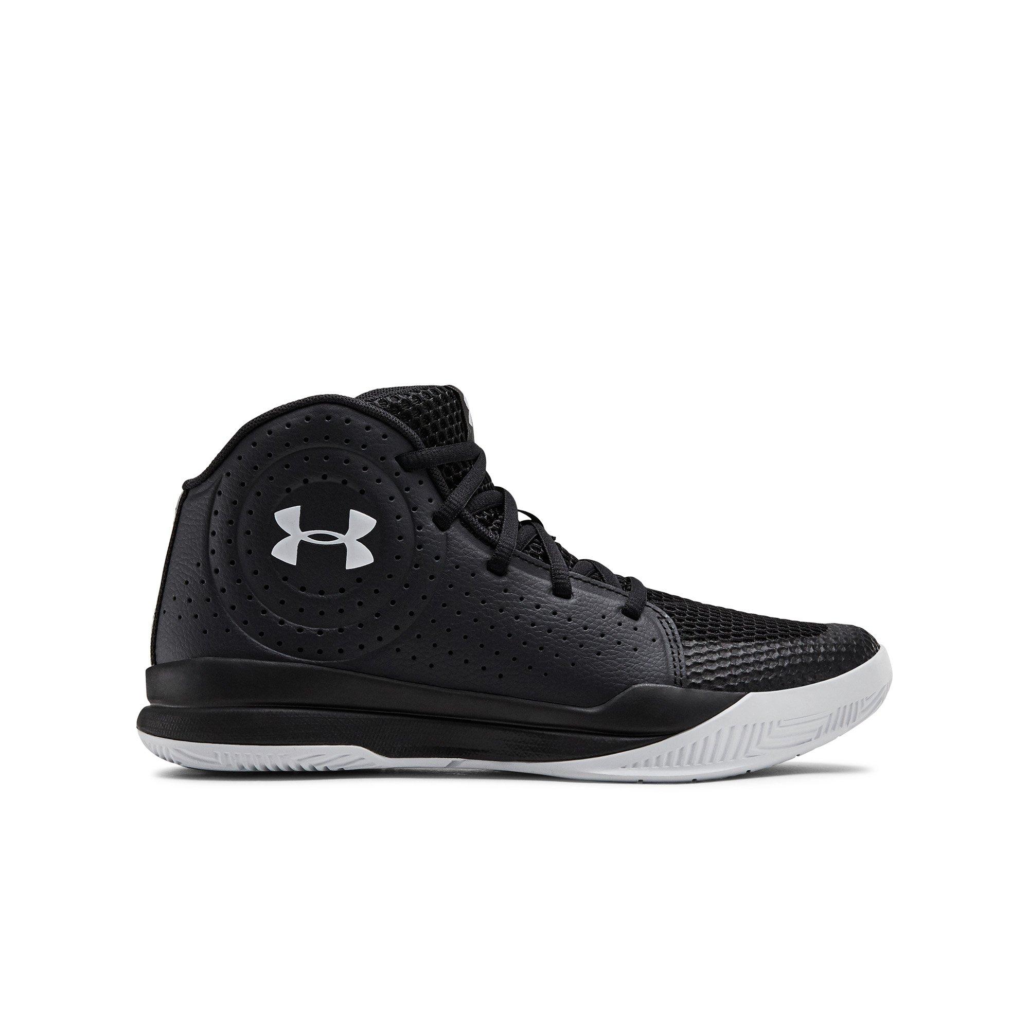 under armour black basketball shoes
