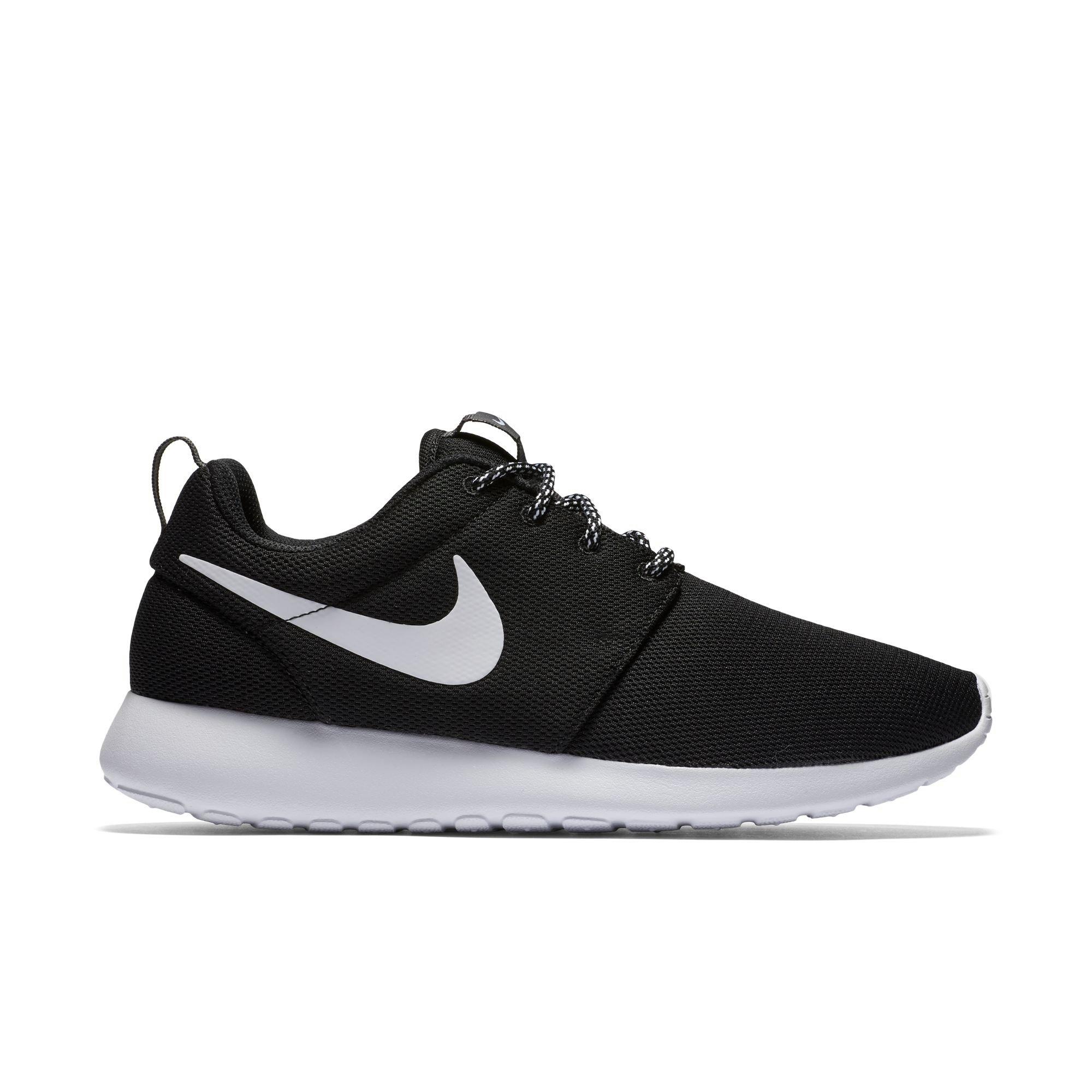 womens nike roshe one black and white