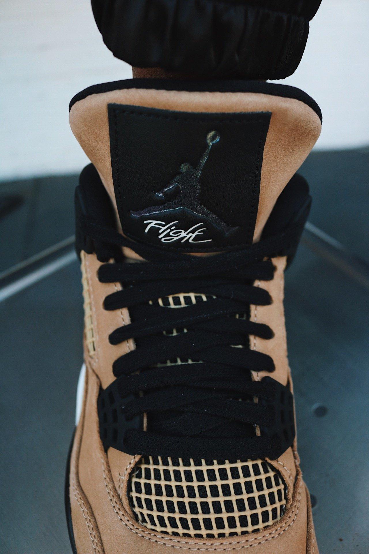 jordan fossil 4s