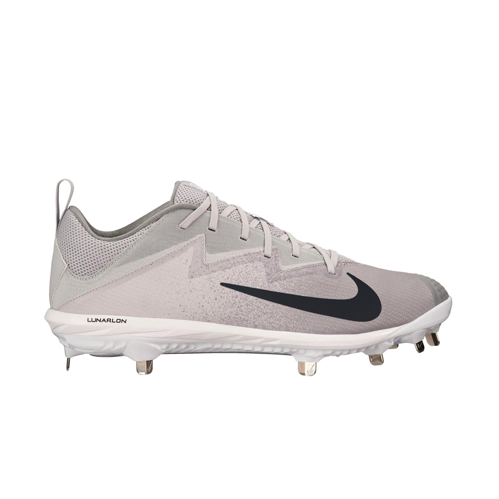 nike vapor baseball cleats