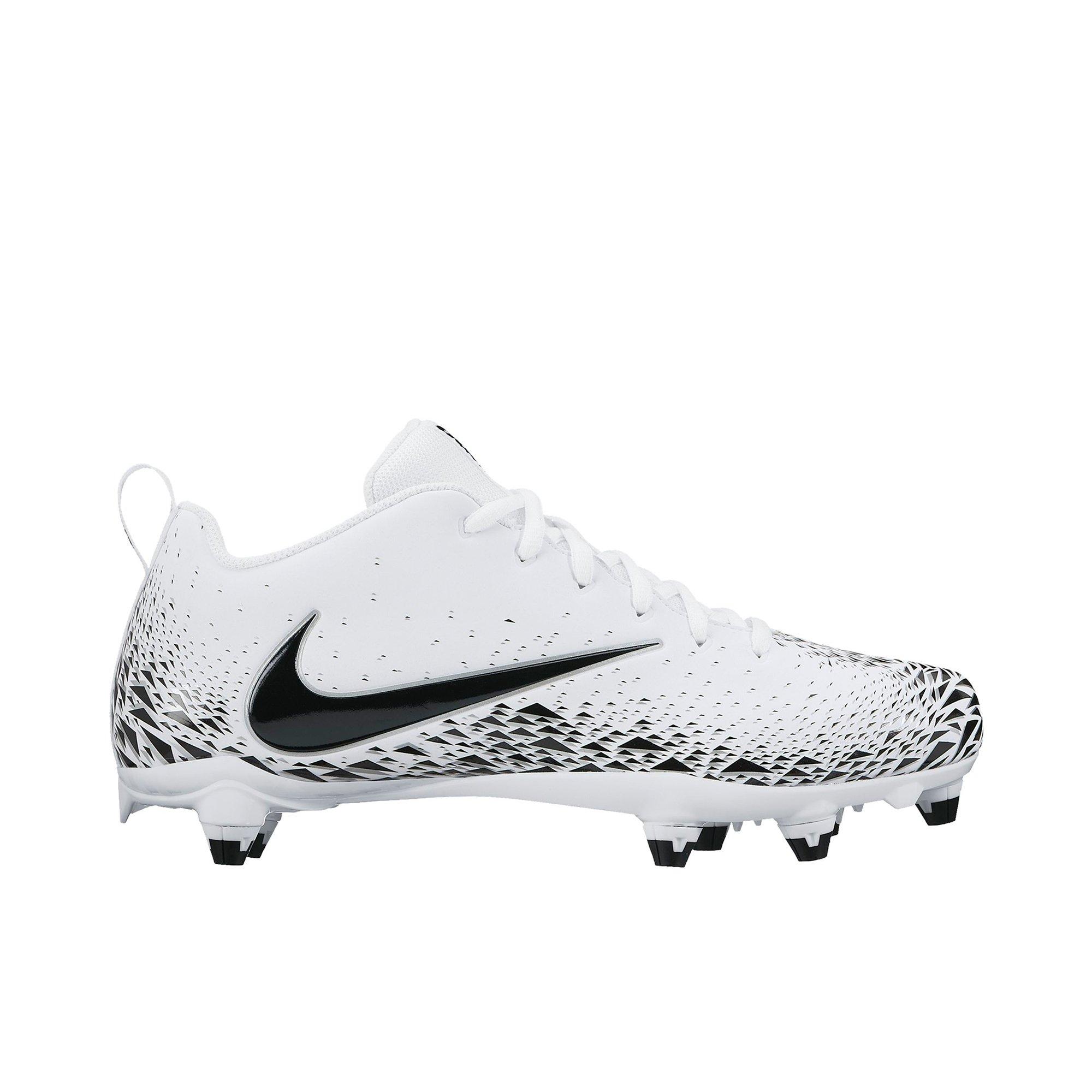 nike low cut football cleats