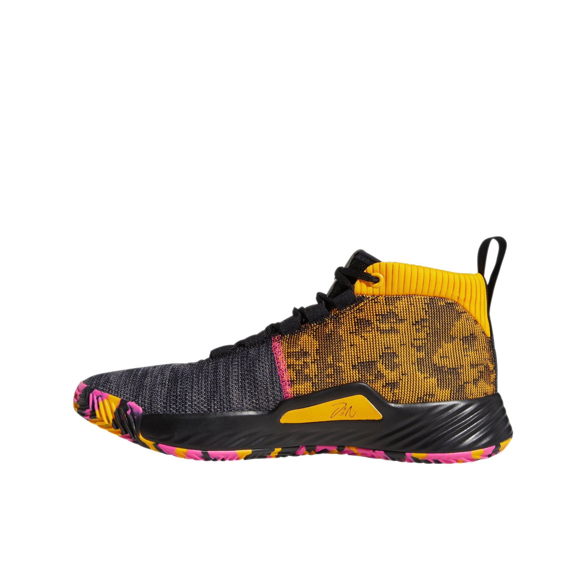 dame 5 black and gold