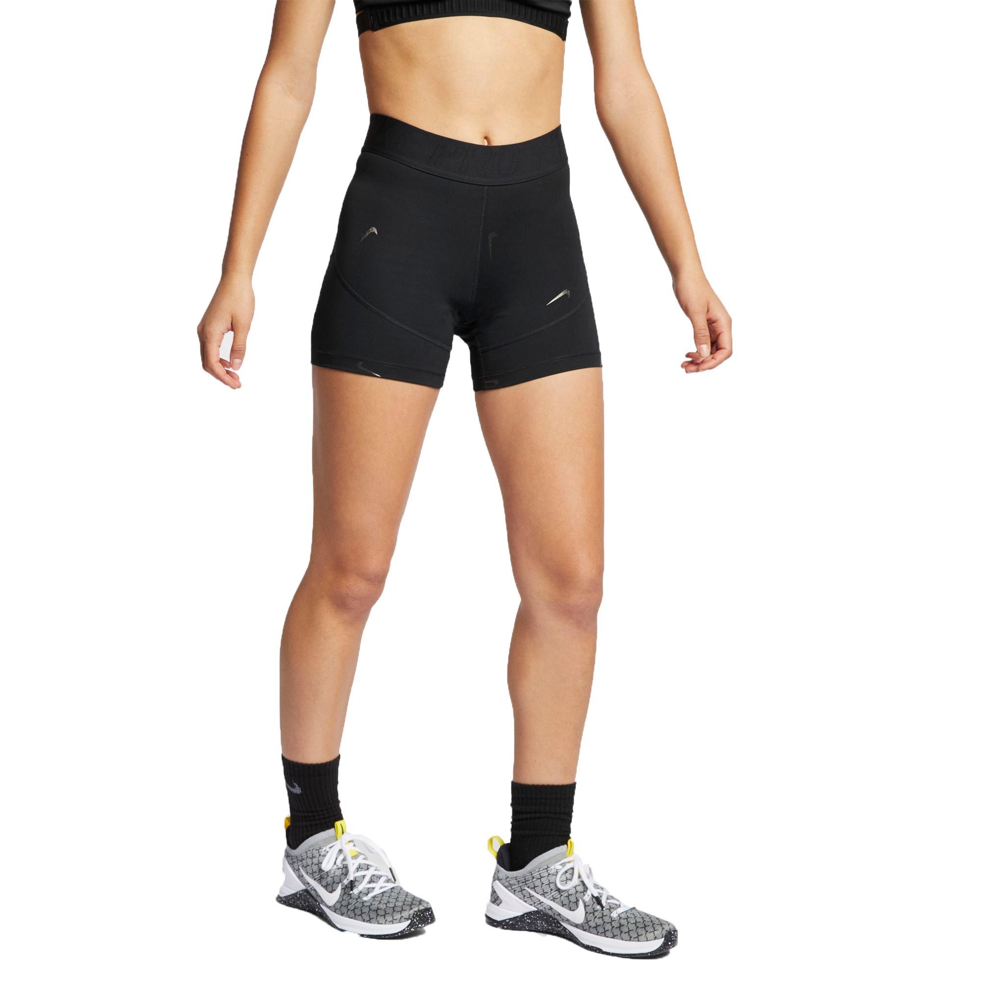 black nike pro shorts 