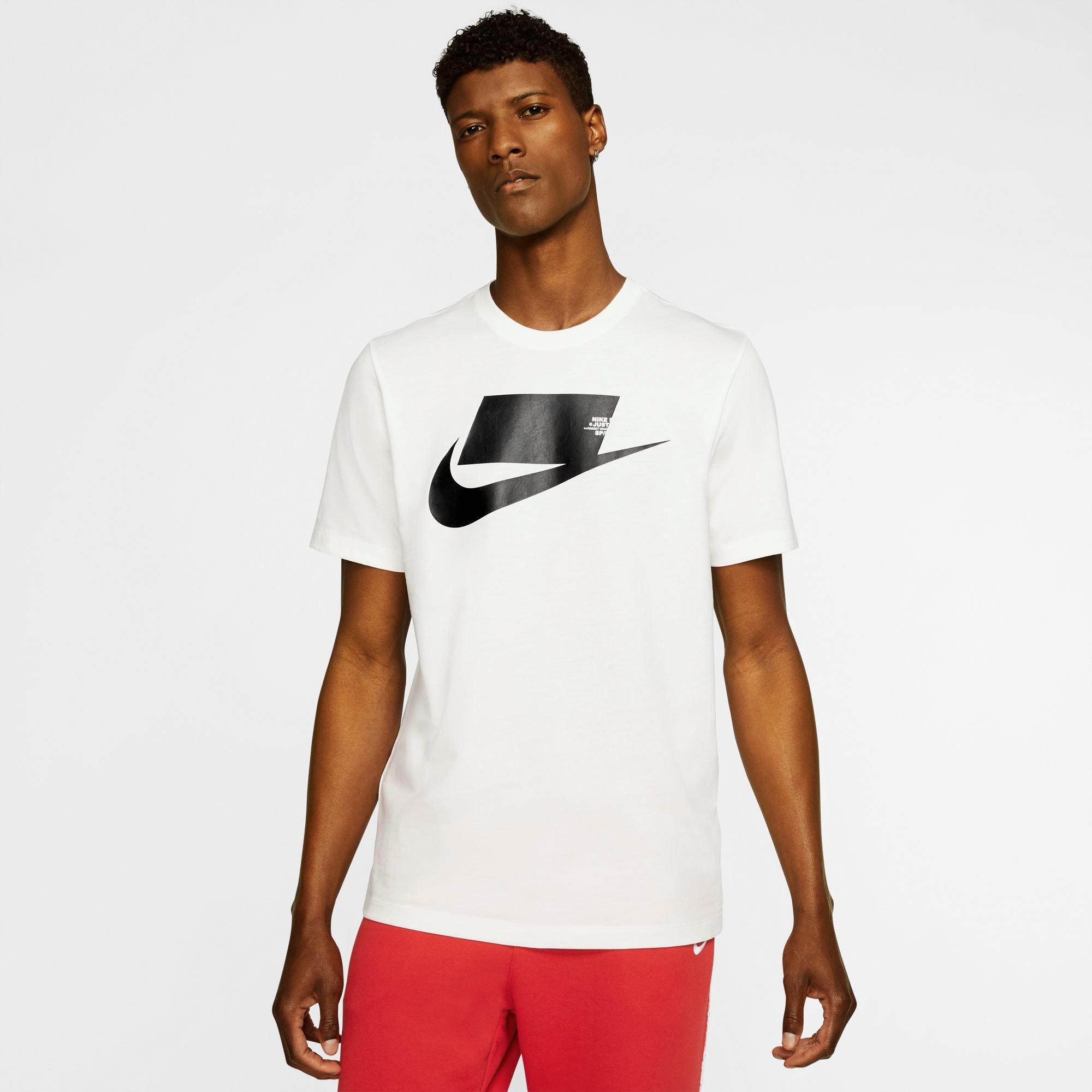nike mens clothing