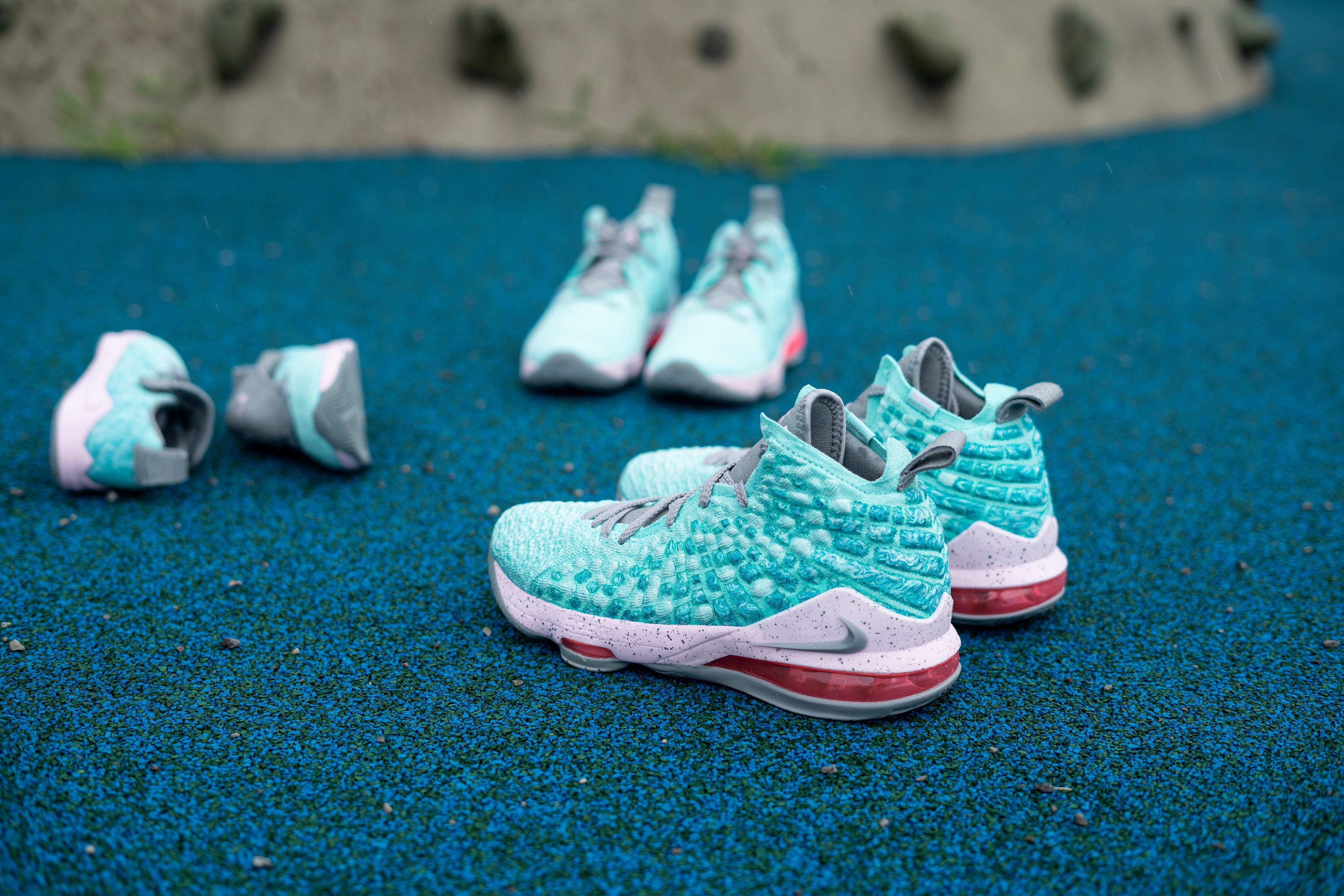 lebron 17 south beach