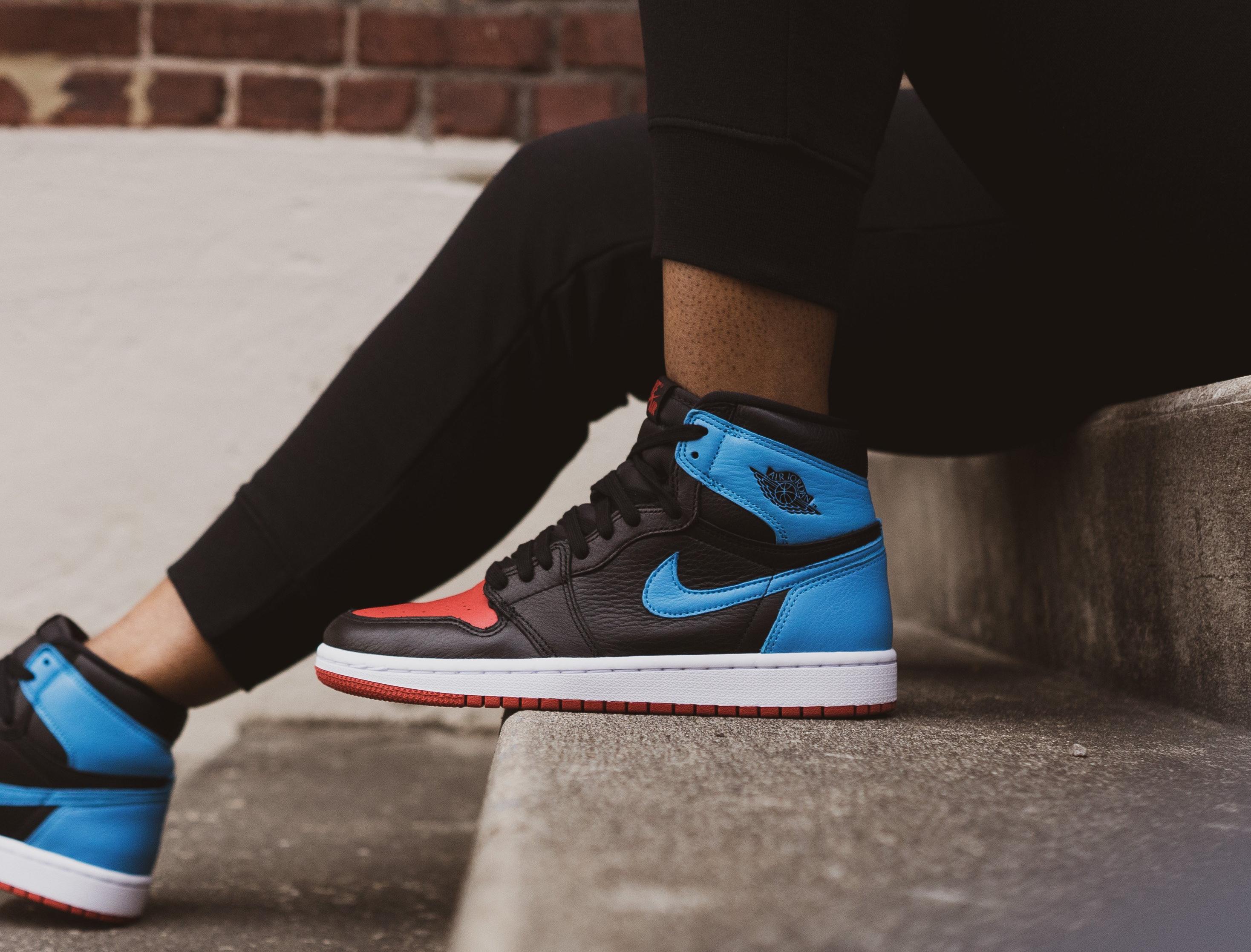 Sneakers Release Air Jordan 1 High Og Unc To Chicago Black Powder Blue Gym Red Women S And Kids Basketball Shoe