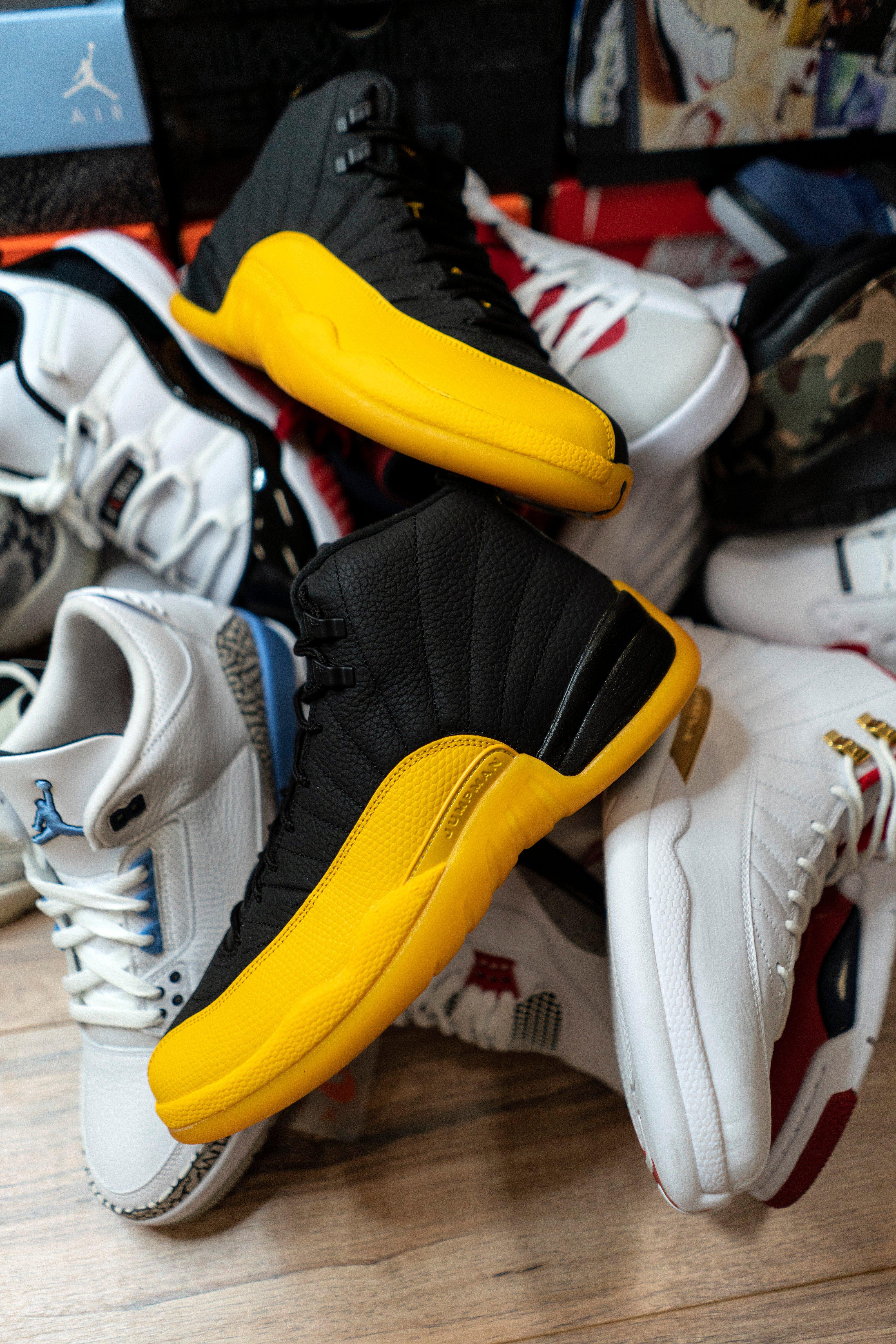 jordan 12 university gold 10.5