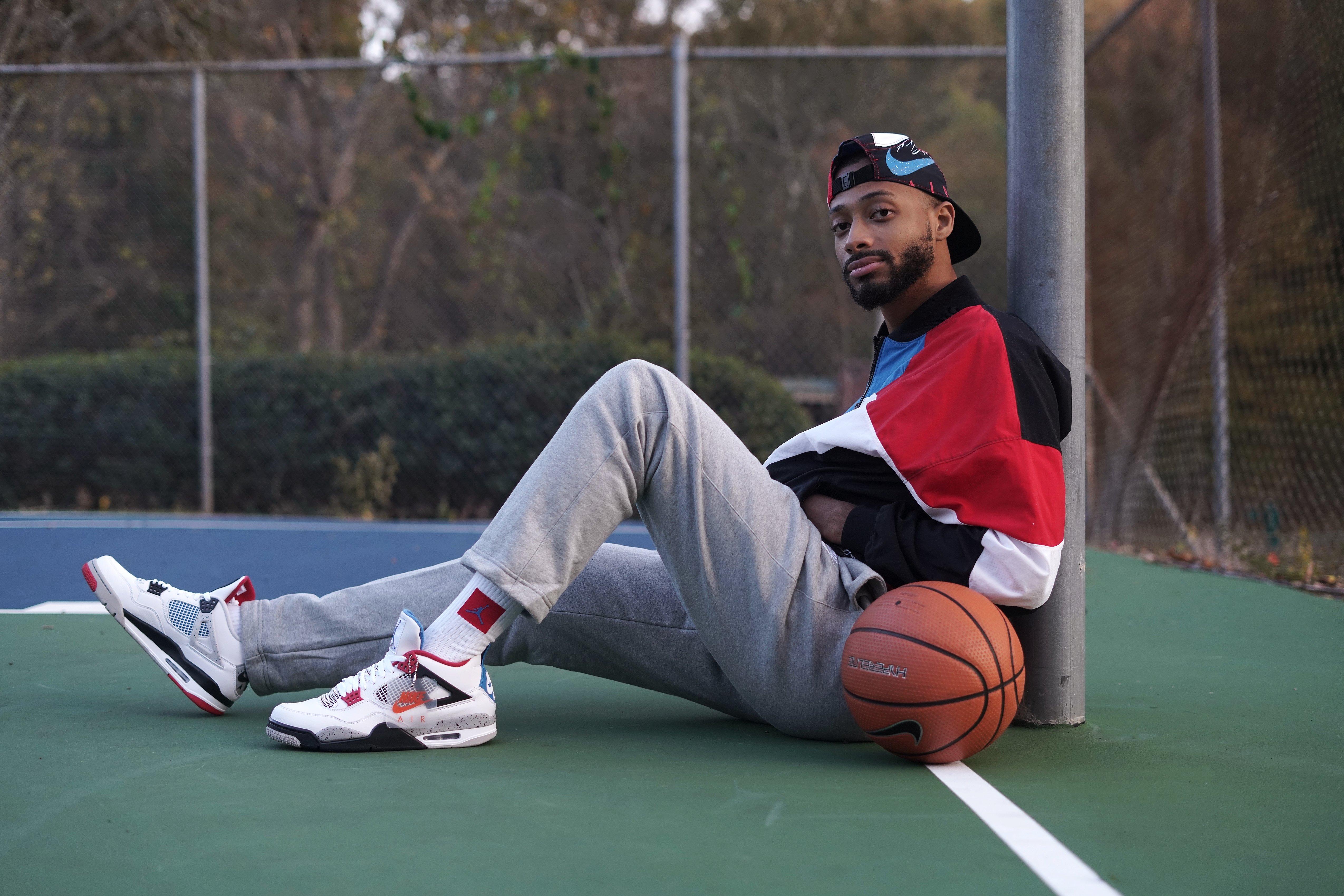 hibbett sports jordan 4