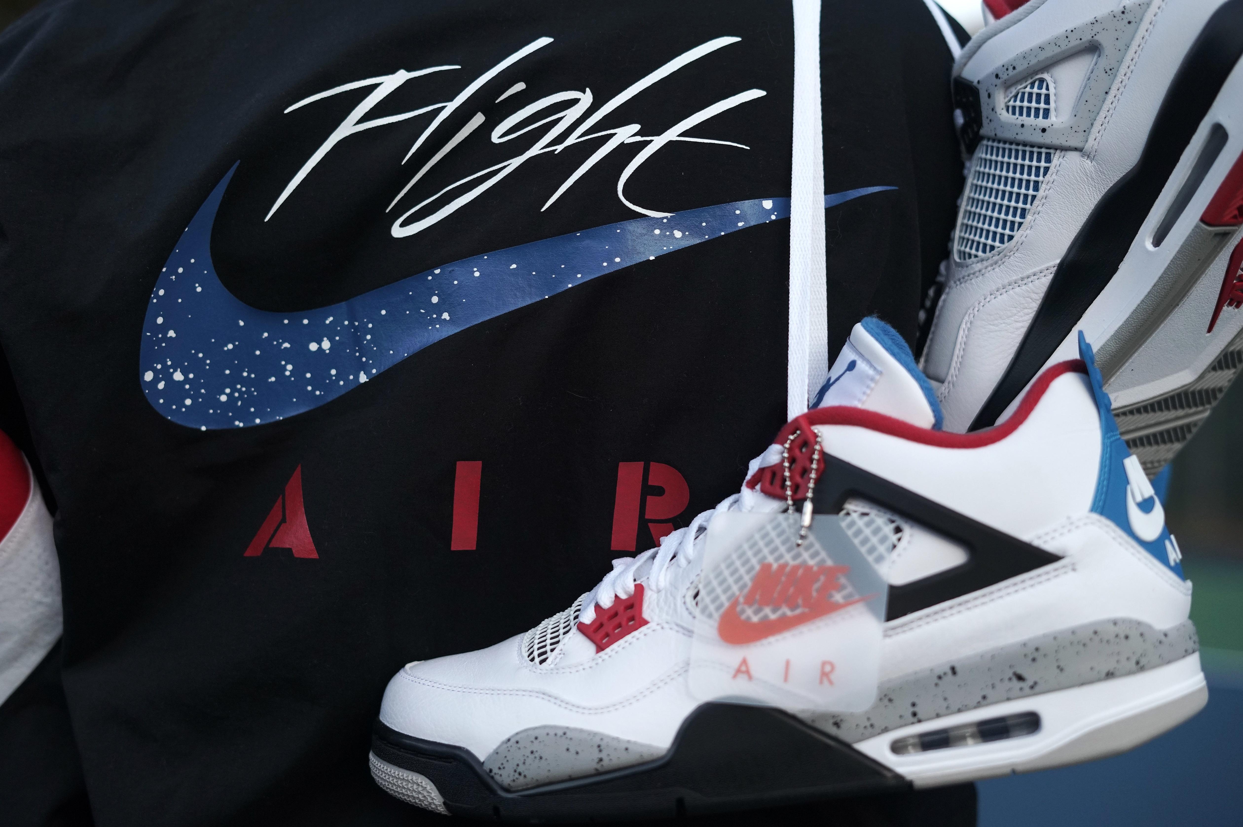 Sneakers Release – “What The?” Air Jordan 4 Retro