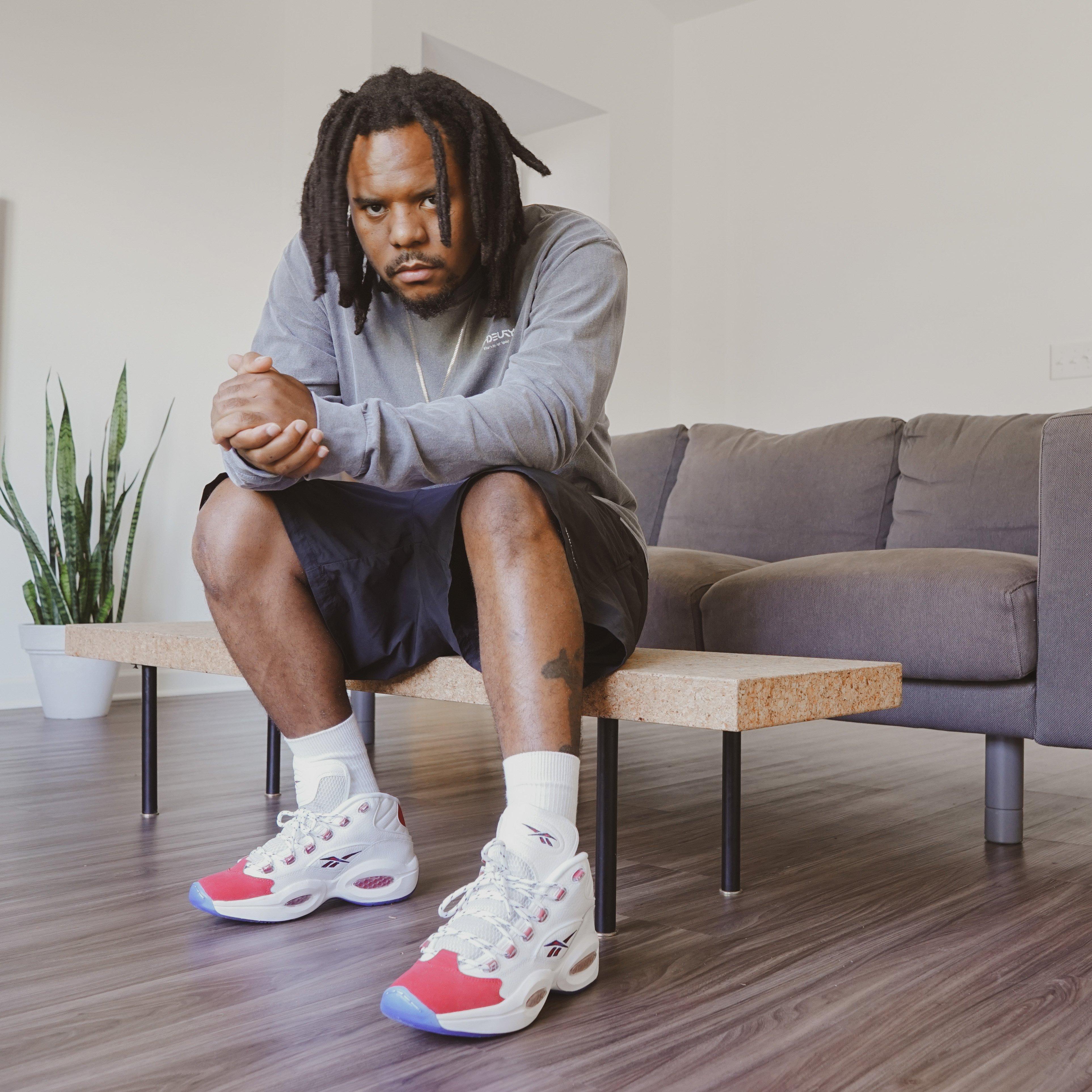 Sneakers Release &#8211; Reebok Question Mid &#8220;Red Toe&#8221;  White/Power Red Men&#8217;s and Kids&#8217; Basketball Shoe