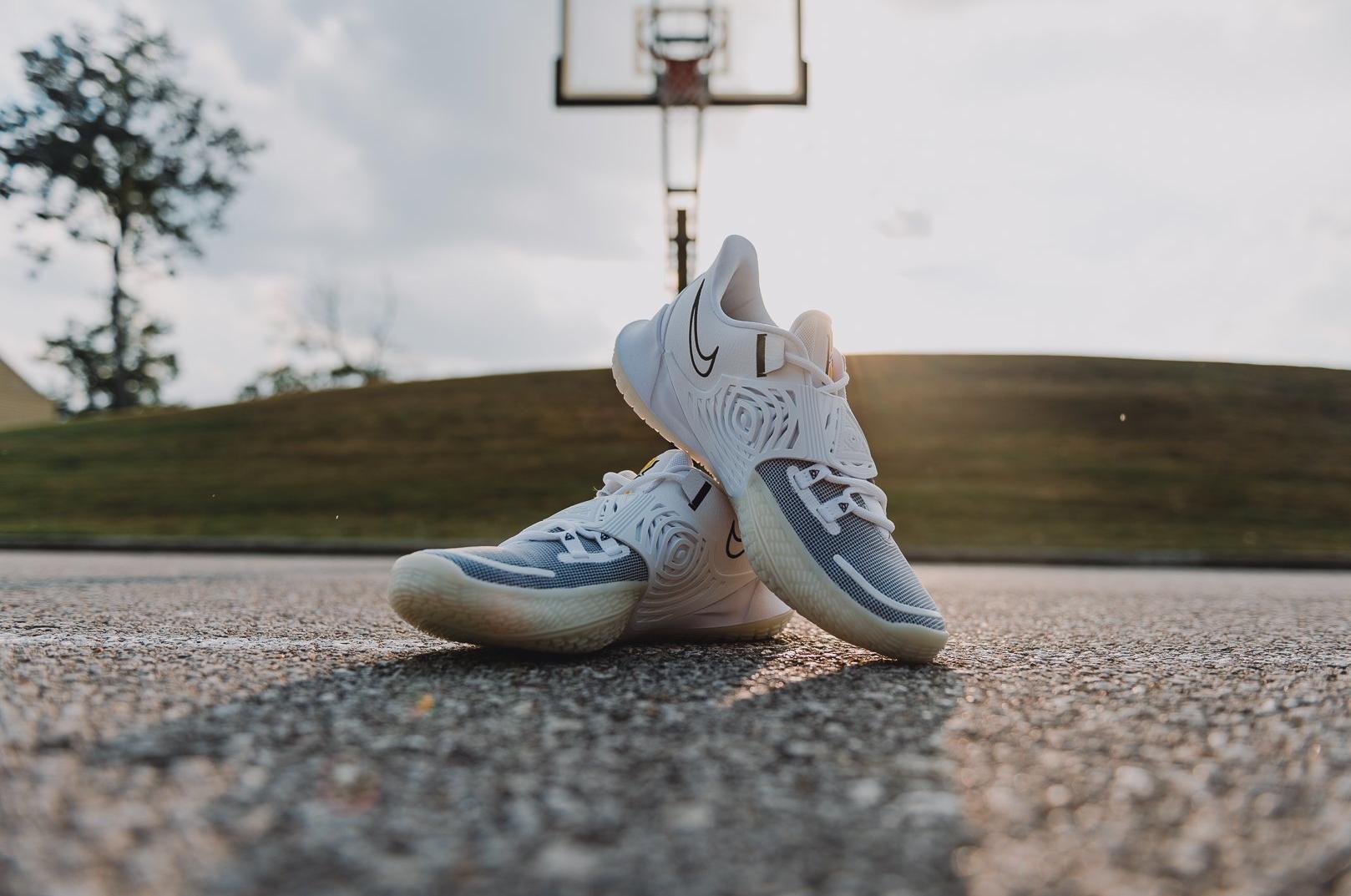 Kyrie 3 clearance white on feet