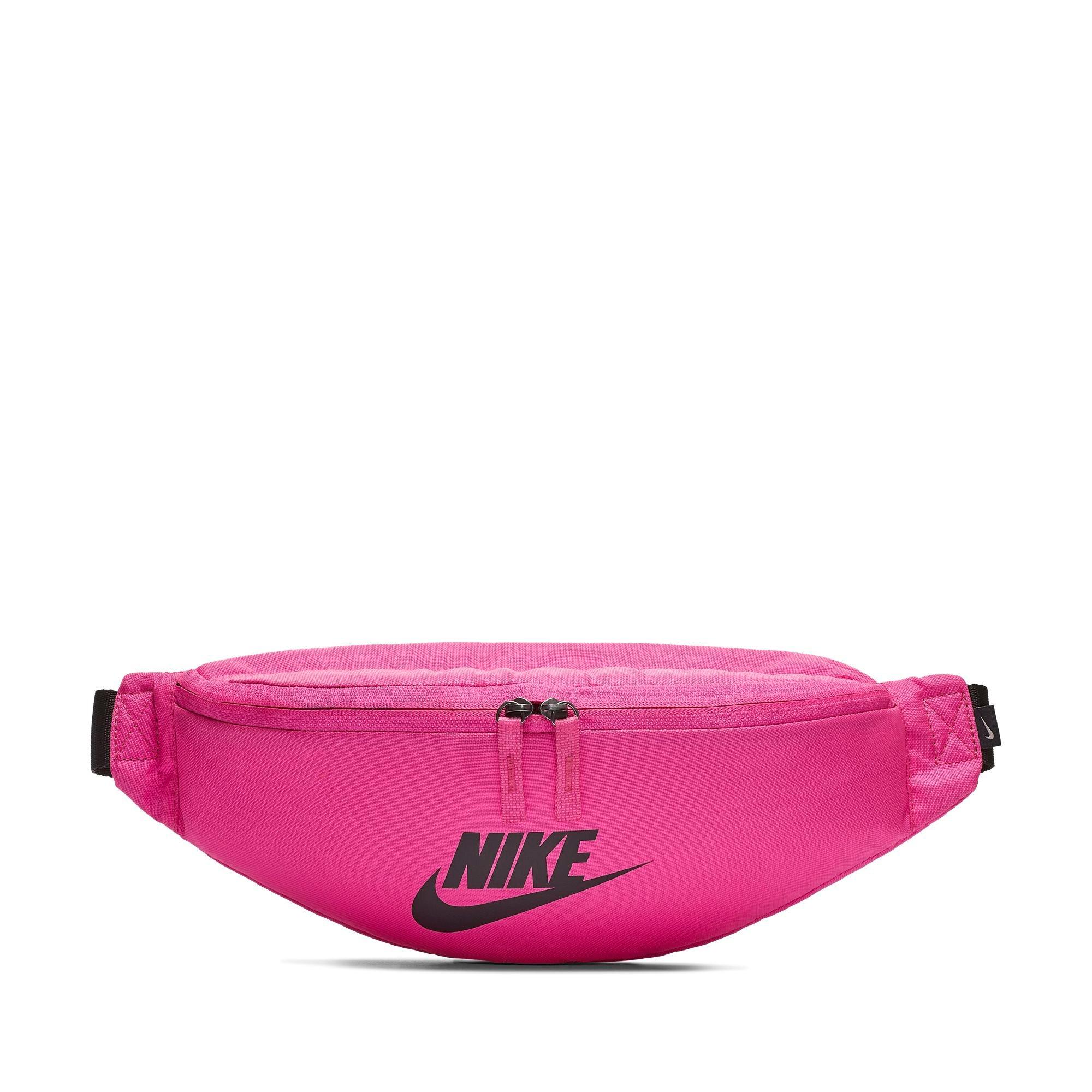 nike fanny pack boys