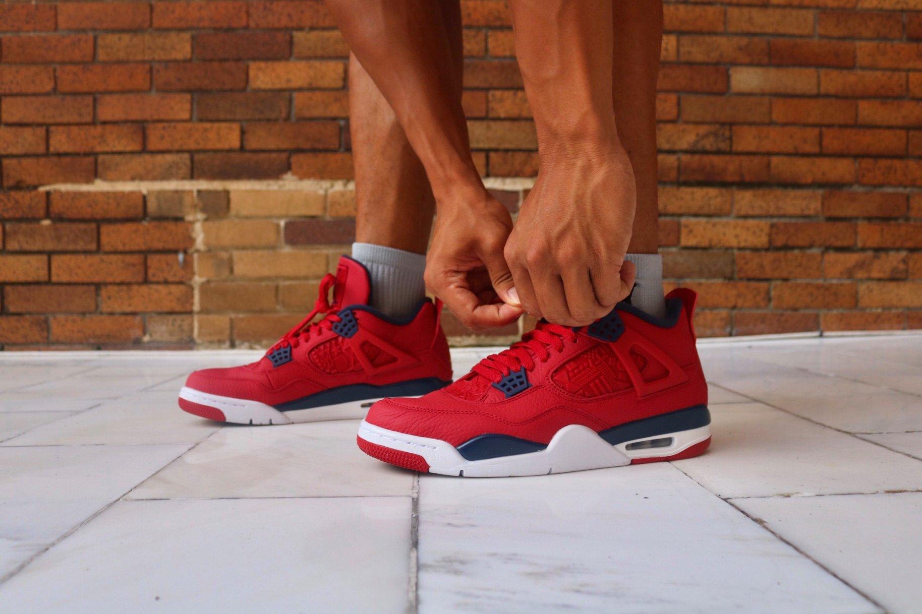 jordan 4 wide feet