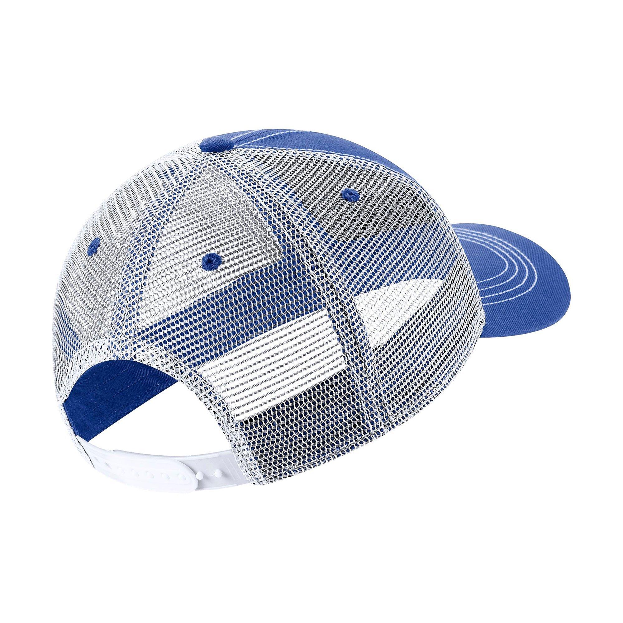 nike trucker snapback