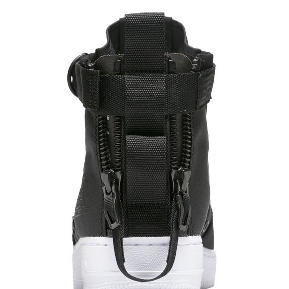 Nike SF Air Force 1 Mid Nike SF Air Force 1 Mid