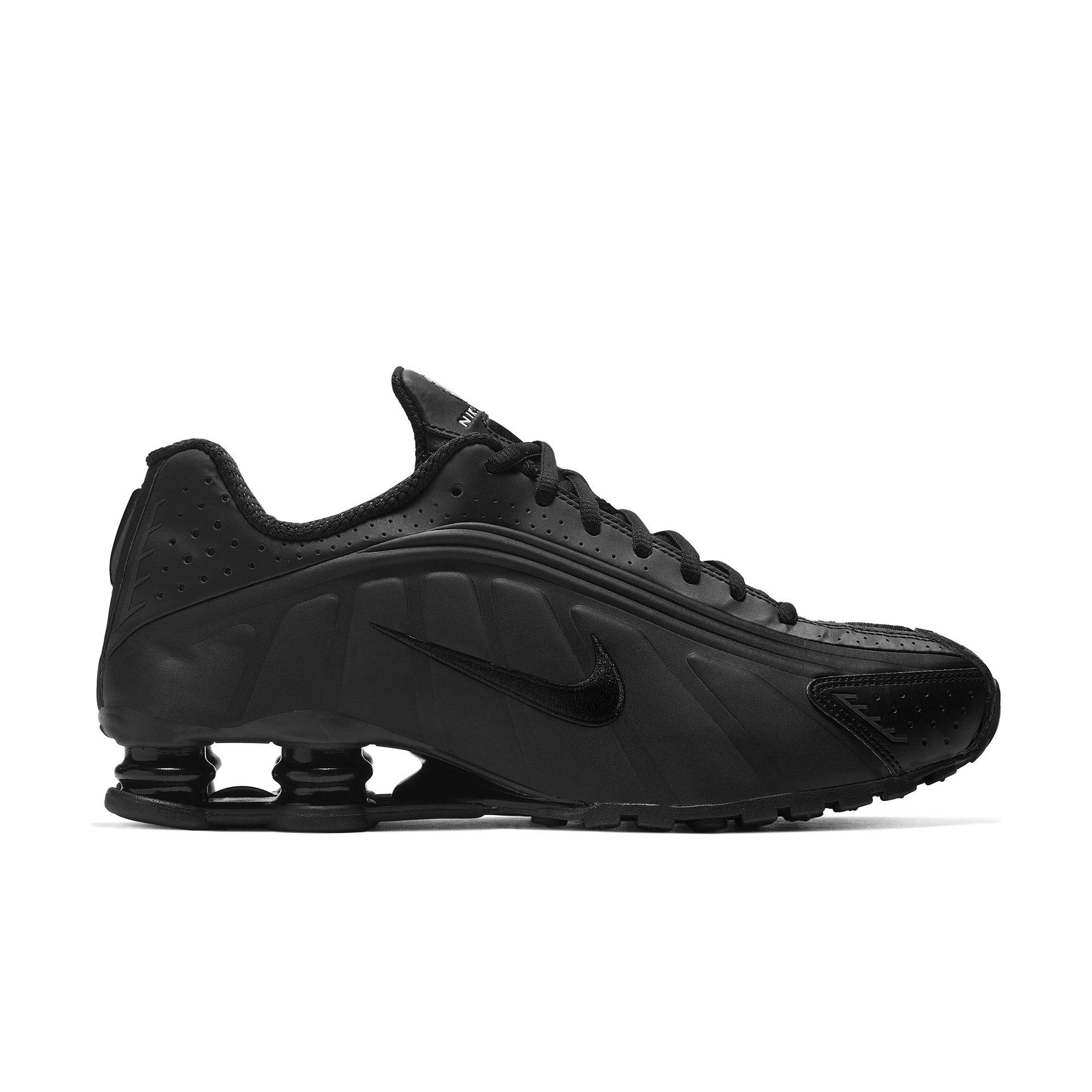 all black nike shox mens