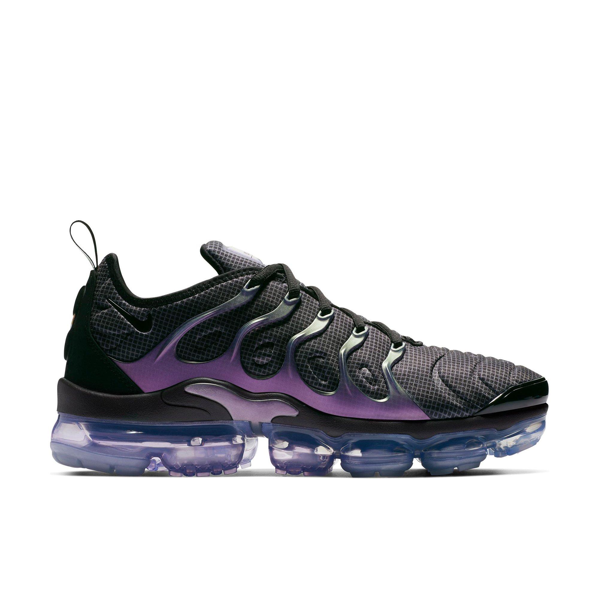 nike grey air vapormax plus trainers