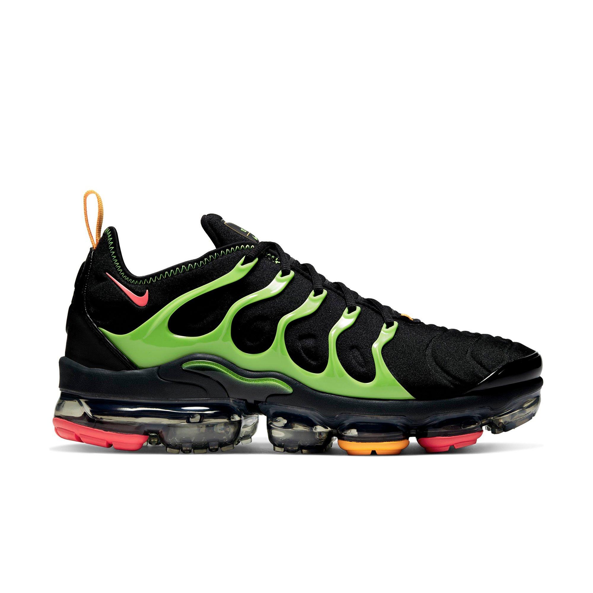 nike air vapormax plus green and black